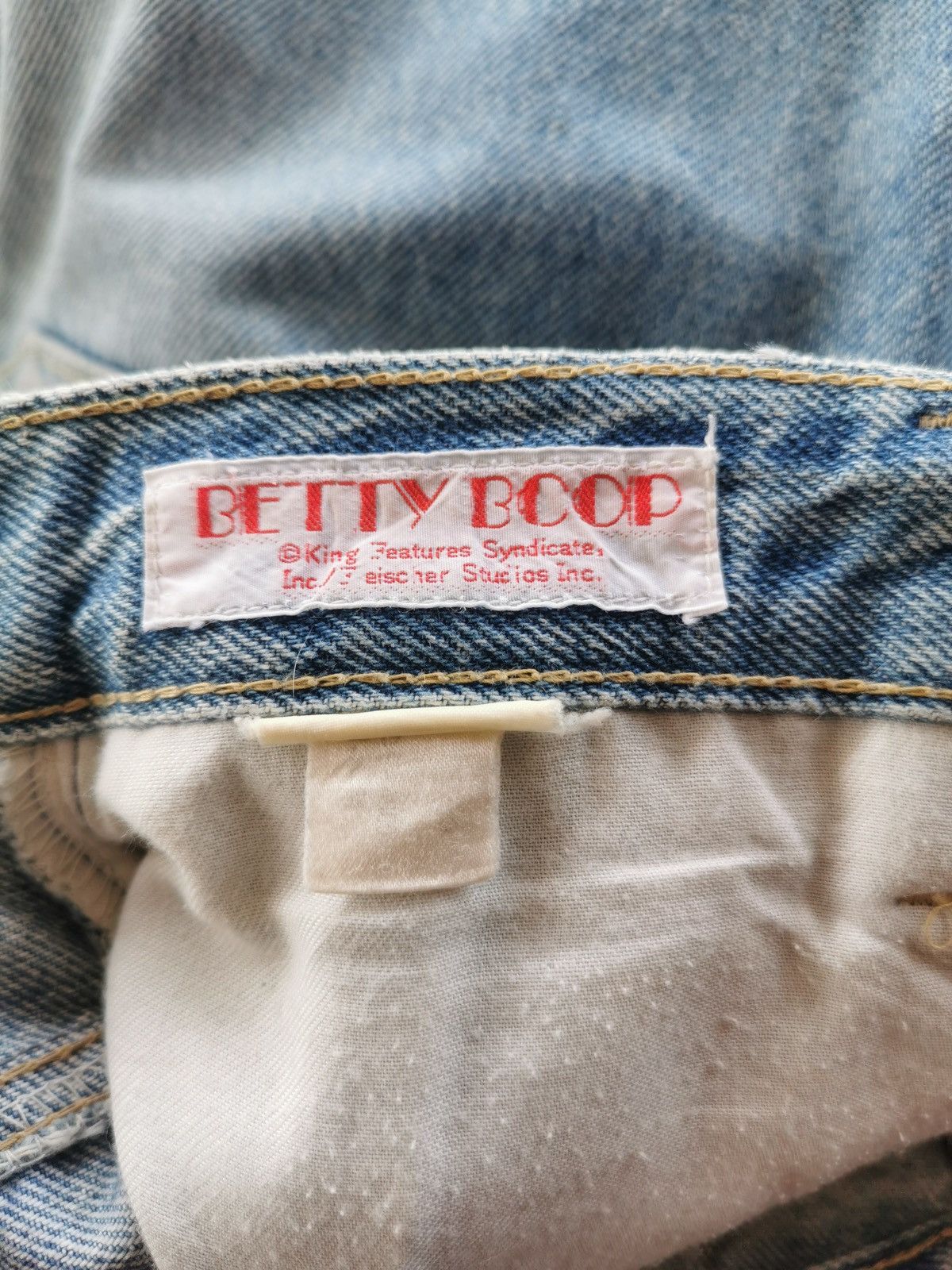 Vintage Vintage Betty Boop Big Print Jeans Size US 28 / EU 44 - 9 Thumbnail