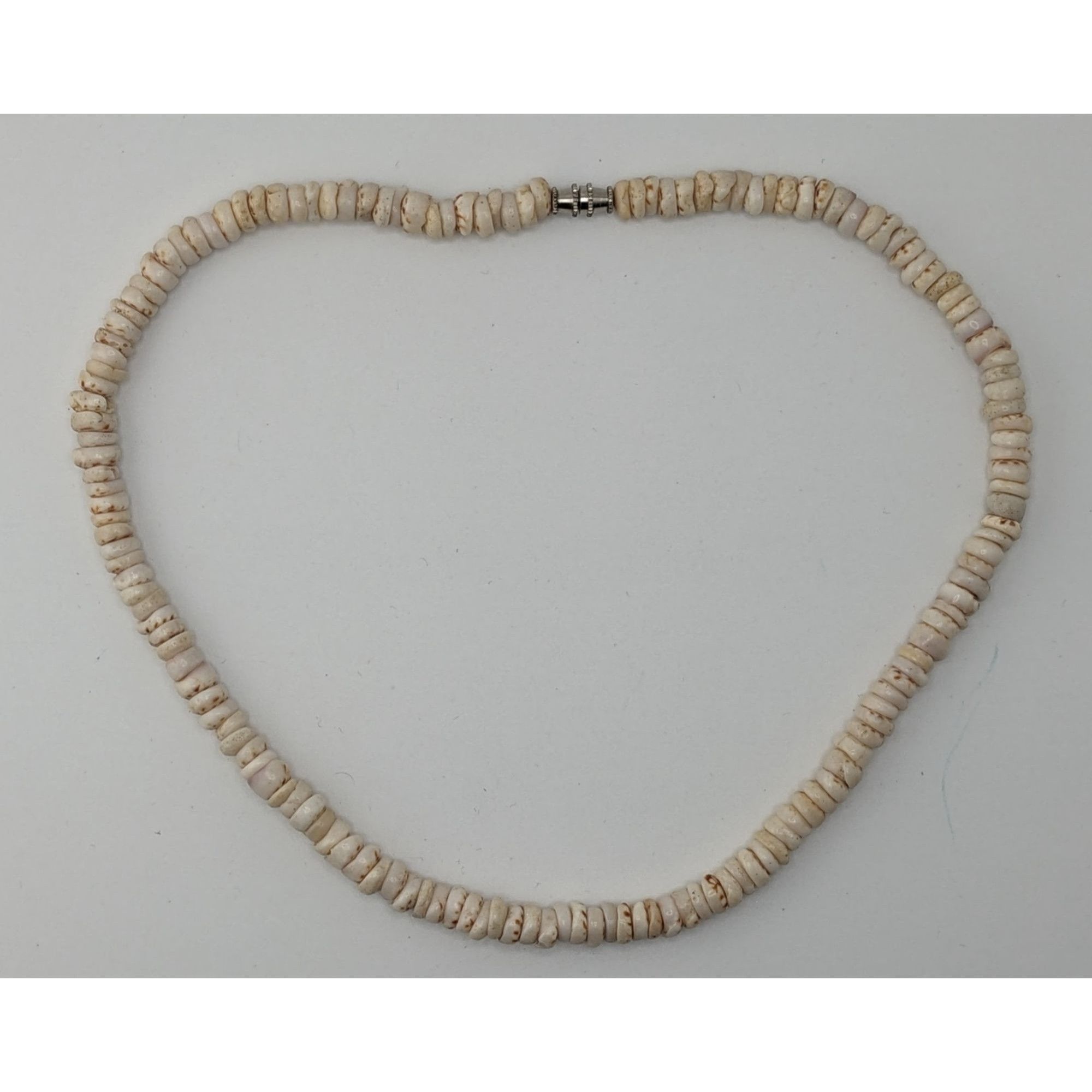 Other Vintage Beachy White Shell Bead Necklace Size ONE SIZE - 4 Thumbnail