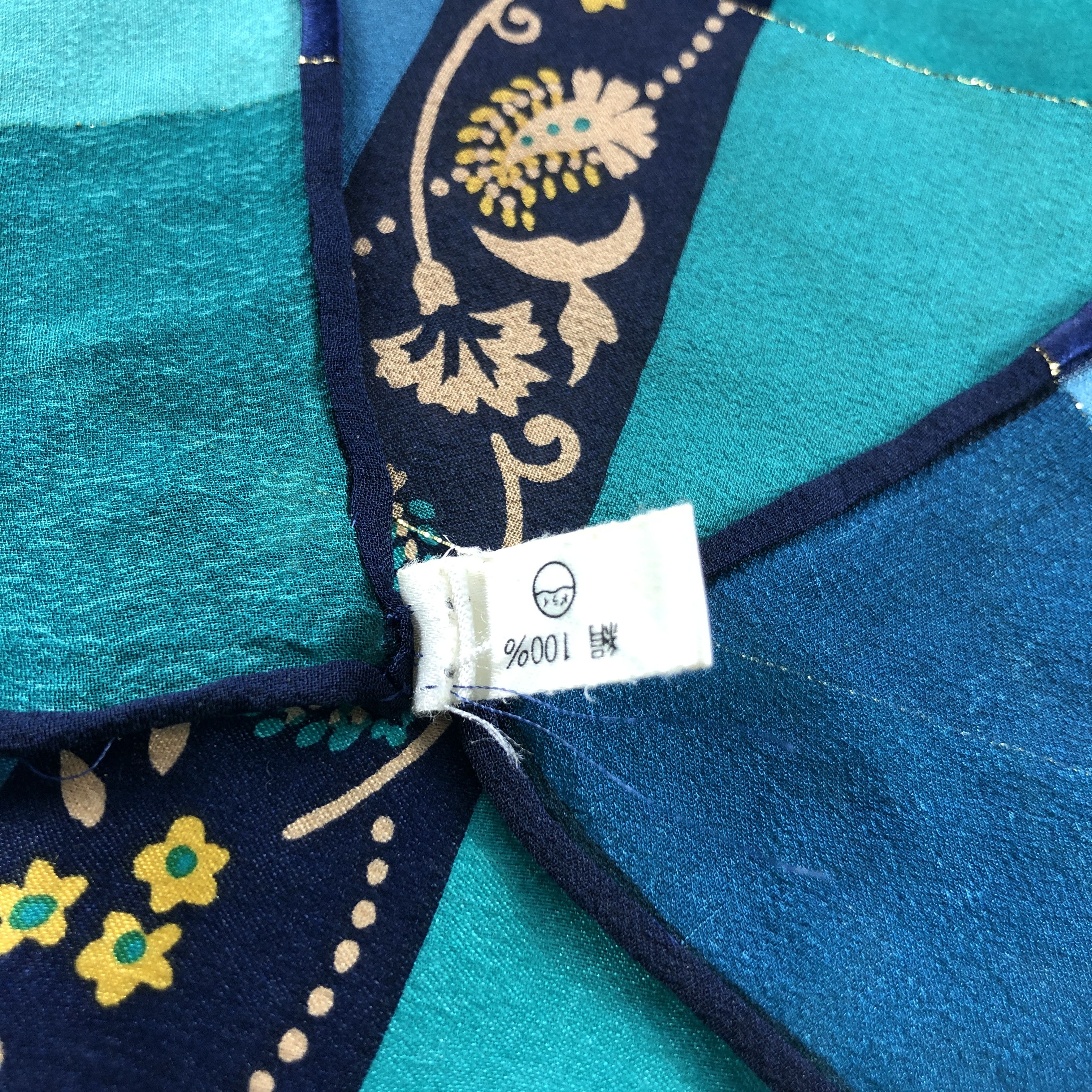 ALAIN DELON Alain Delon Floral Hand Rolled Silk Scarf M1062 Size ONE SIZE - 6 Thumbnail