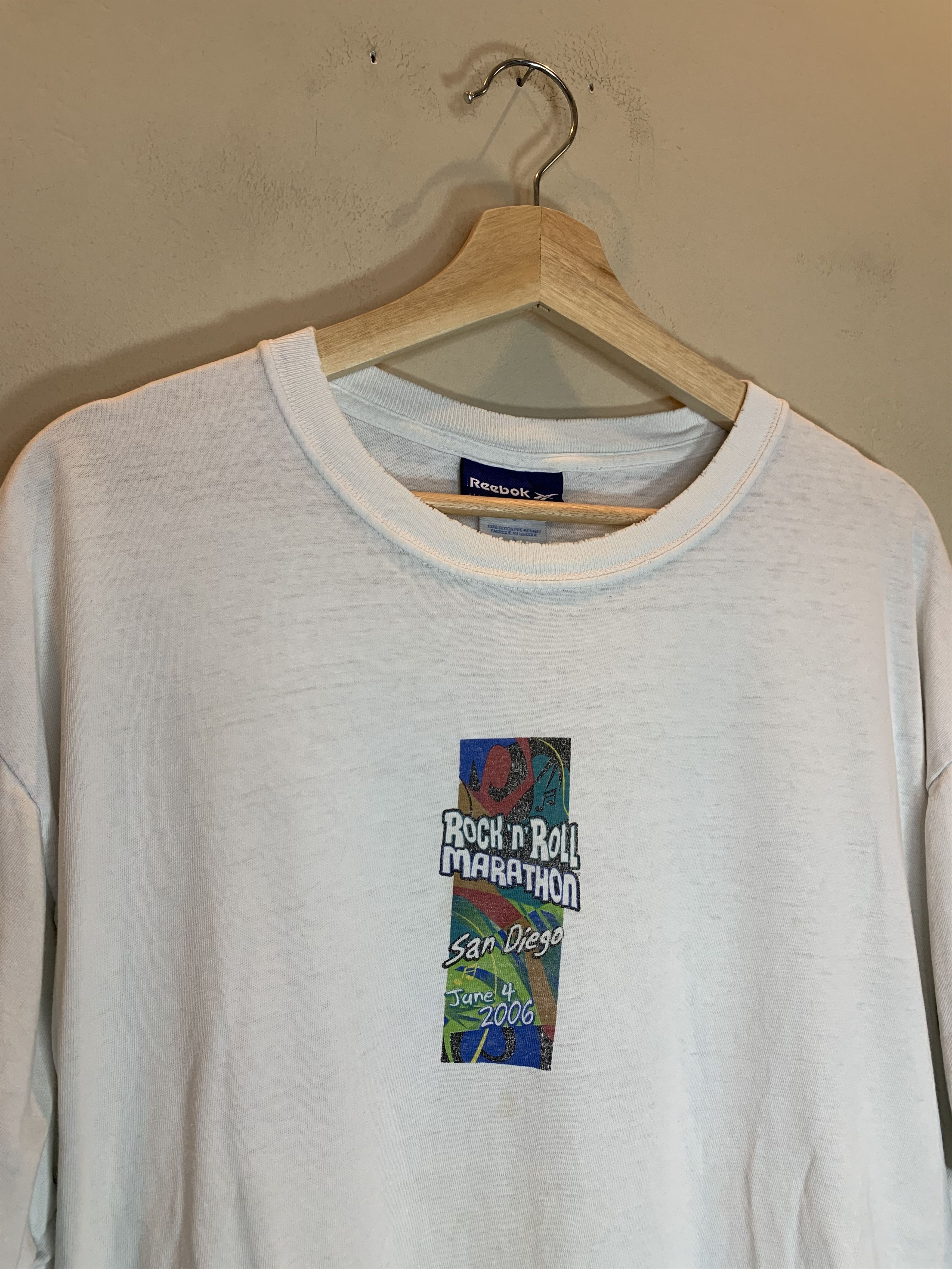 Reebok *RARE* Vintage Rock N Roll Marathon Reebok Foot Locker Shirt Size US L / EU 52-54 / 3 - 4 Thumbnail