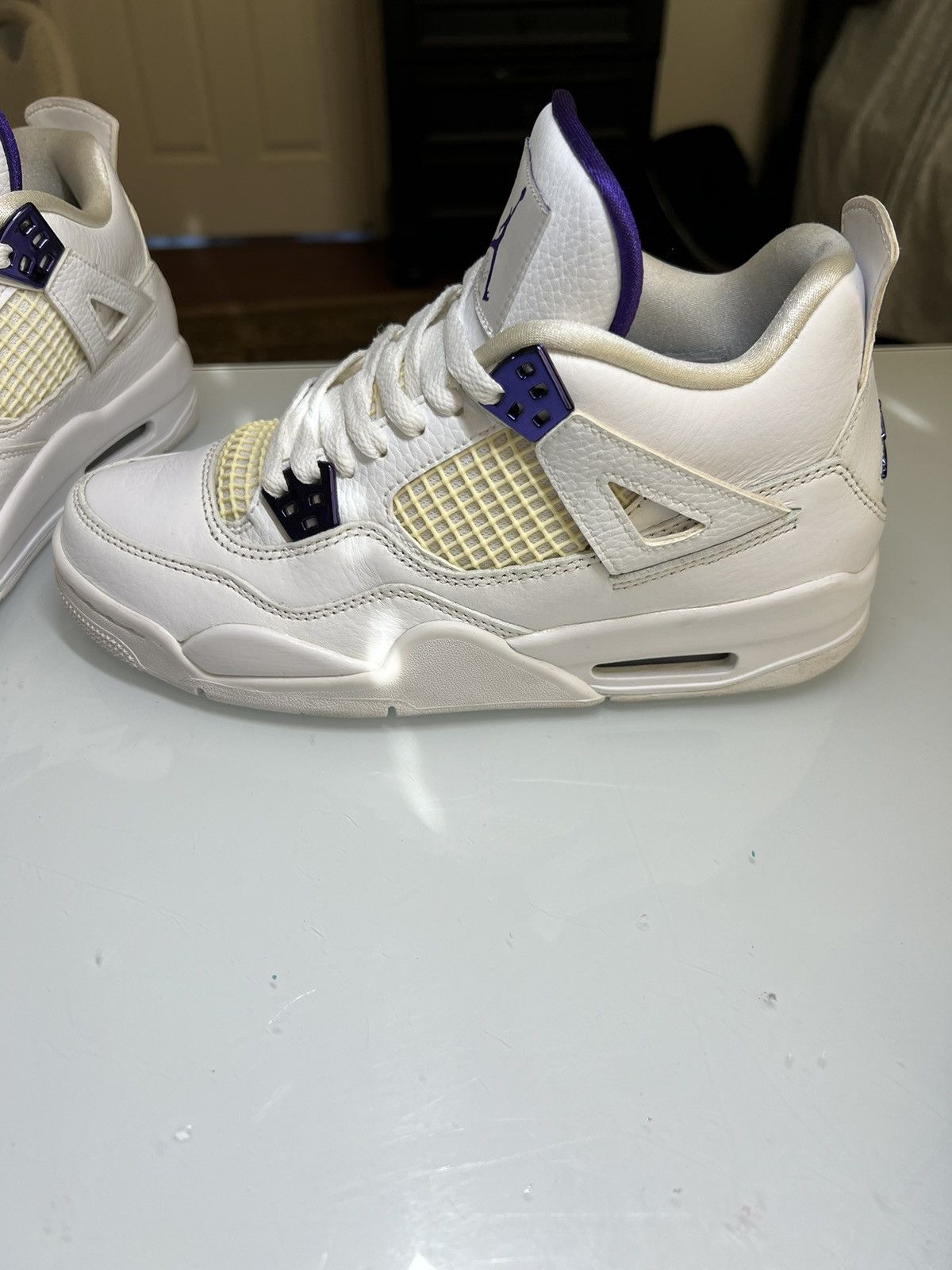 Jordan Brand Air Jordan 4 Retro 'Purple Metallic' 7Y Size US 7 / EU 40 - 2 Thumbnail