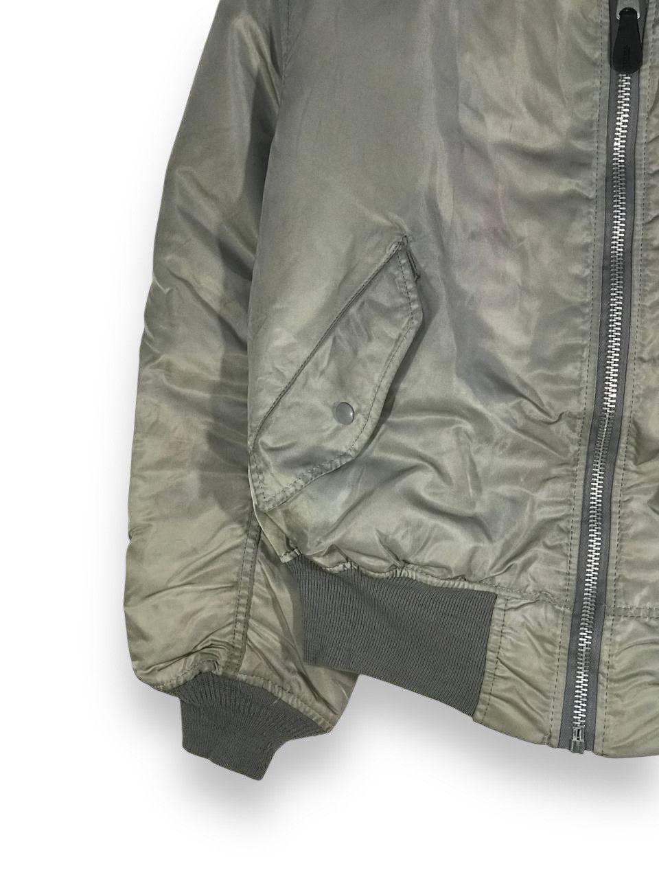 Alpha Industries Vintage Ma-1 alpha industries bomber flight jacket Size US L / EU 52-54 / 3 - 4 Thumbnail