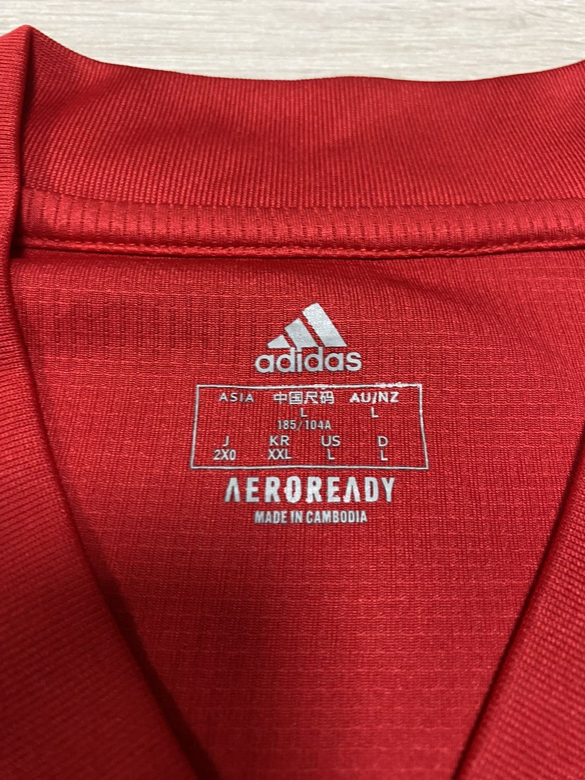 Adidas AJAX Amsterdam Adidas Jersey Patch Liga Champion size L Size US L / EU 52-54 / 3 - 7 Thumbnail