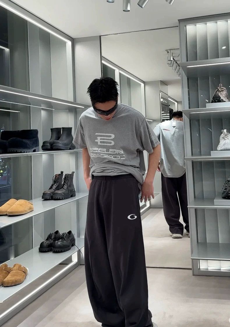 Balenciaga Balenciaga size XXS Basketball Series Washed Black Pants Size US 27 - 8 Thumbnail