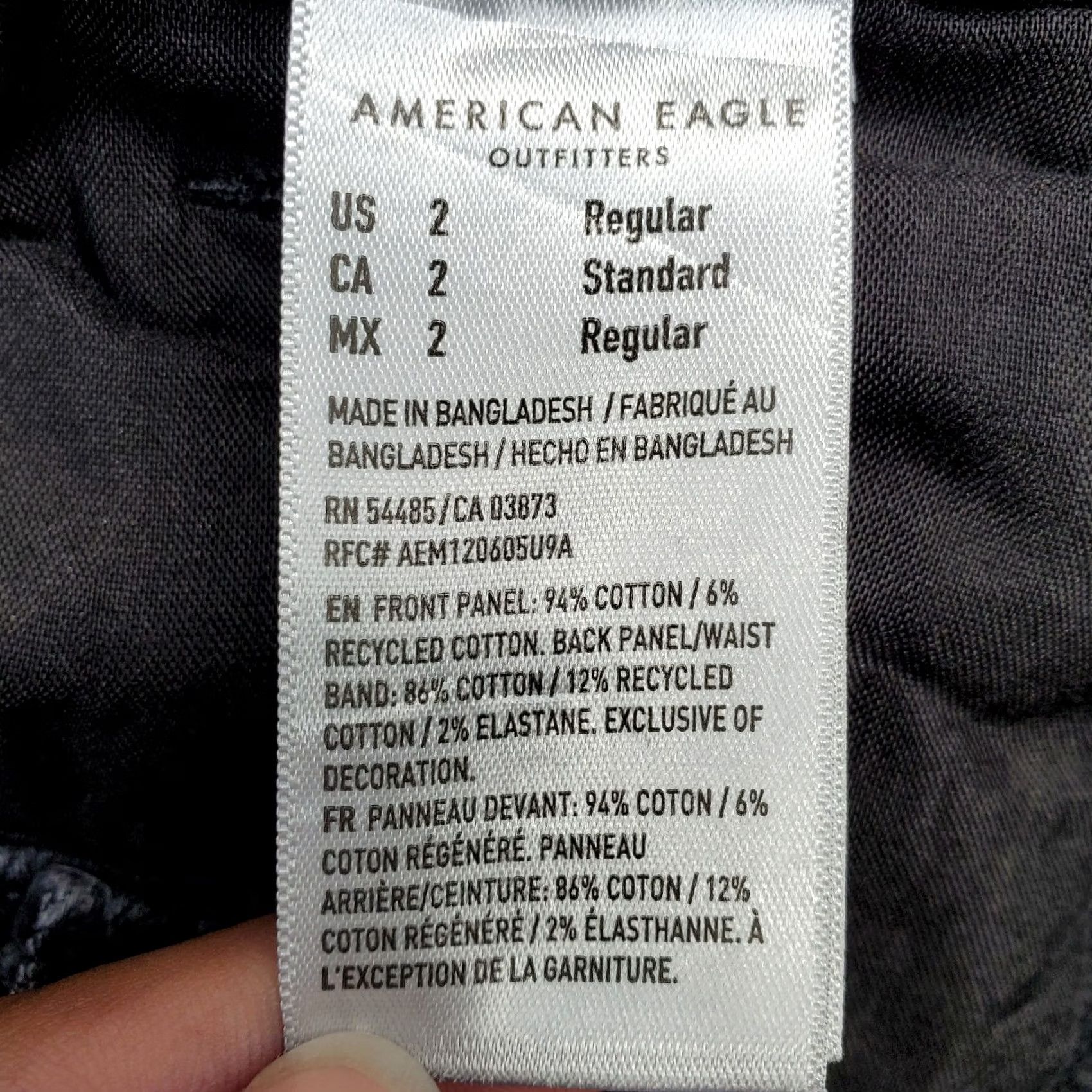 American Eagle Outfitters American Eagle Strigid Jeans Womens 2 Black Denim Distressed Skinny Outdoor Jeans Womens Size 2 Black Distressed Outdoor Size 26" / US 2 / IT 38 - 5 Thumbnail