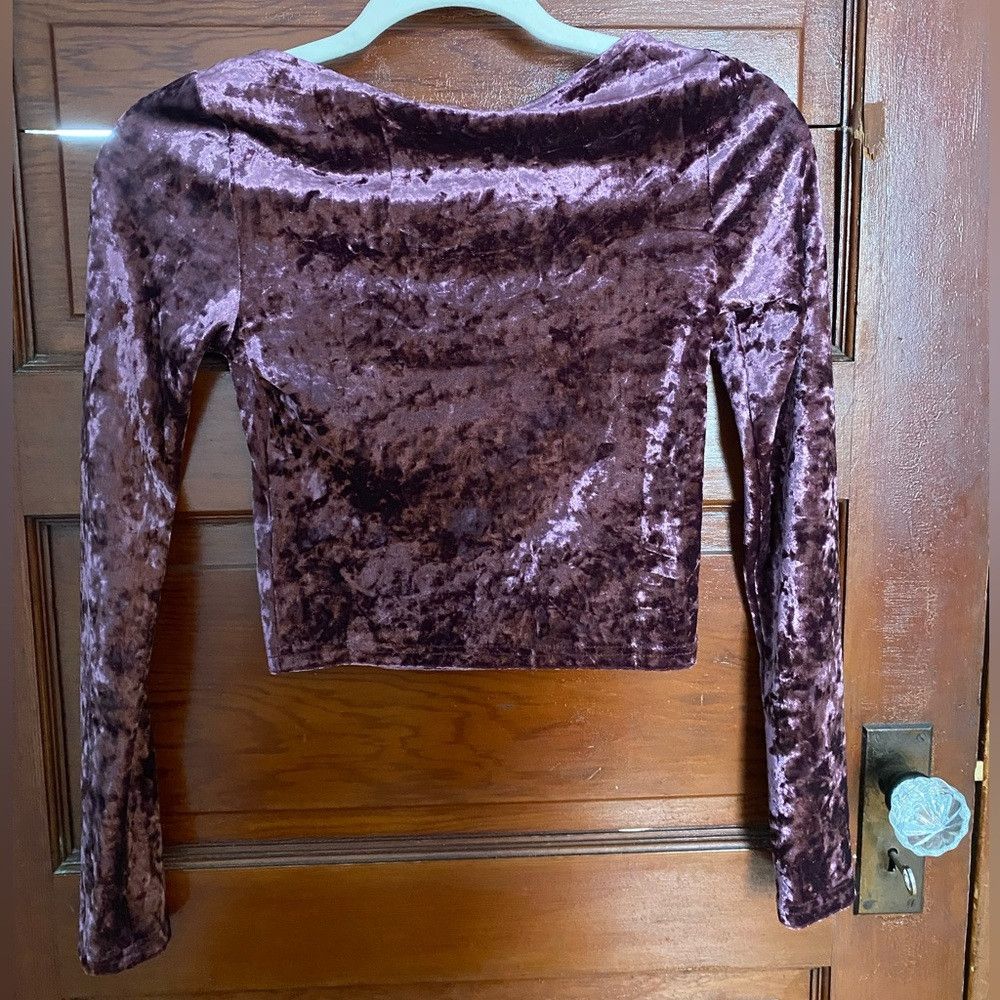 Other Abound Purple Crushed Velvet Crop Top Y2K Size XXS / US 00 / IT 34 - 3 Thumbnail