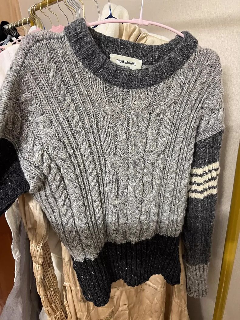 Thom Browne Thom browne Size 1 Gray sweater 2503-Nextarrow Size S / US 4 / IT 40 - 3 Thumbnail