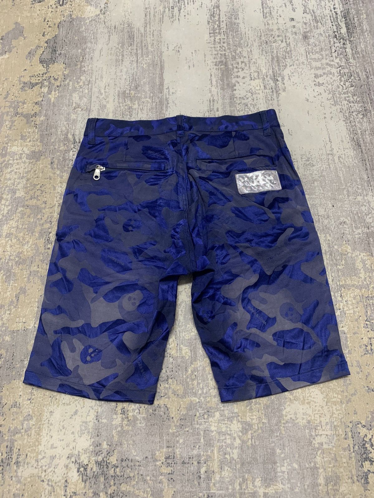If Six Was Nine Japanese Brand Mark & Lona Skill Blue Skull Camo Shorts Size US 29 - 6 Thumbnail