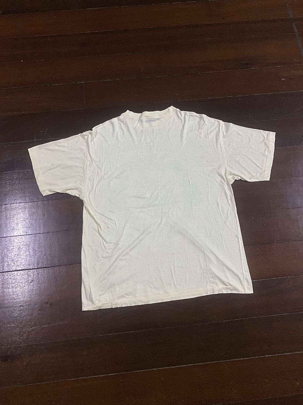 MCM × Vintage Vintage MCM OTC investment waves of life OVER PRINT TSHIRT Size US L / EU 52-54 / 3 - 8 Thumbnail