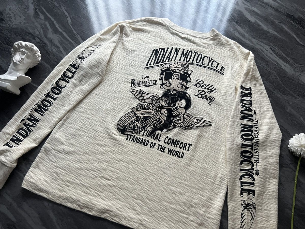 image of Indian Motercycles x Sweaty Betty Indian Motorcycle : Betty Boop The Road Master Embroidered in Cre