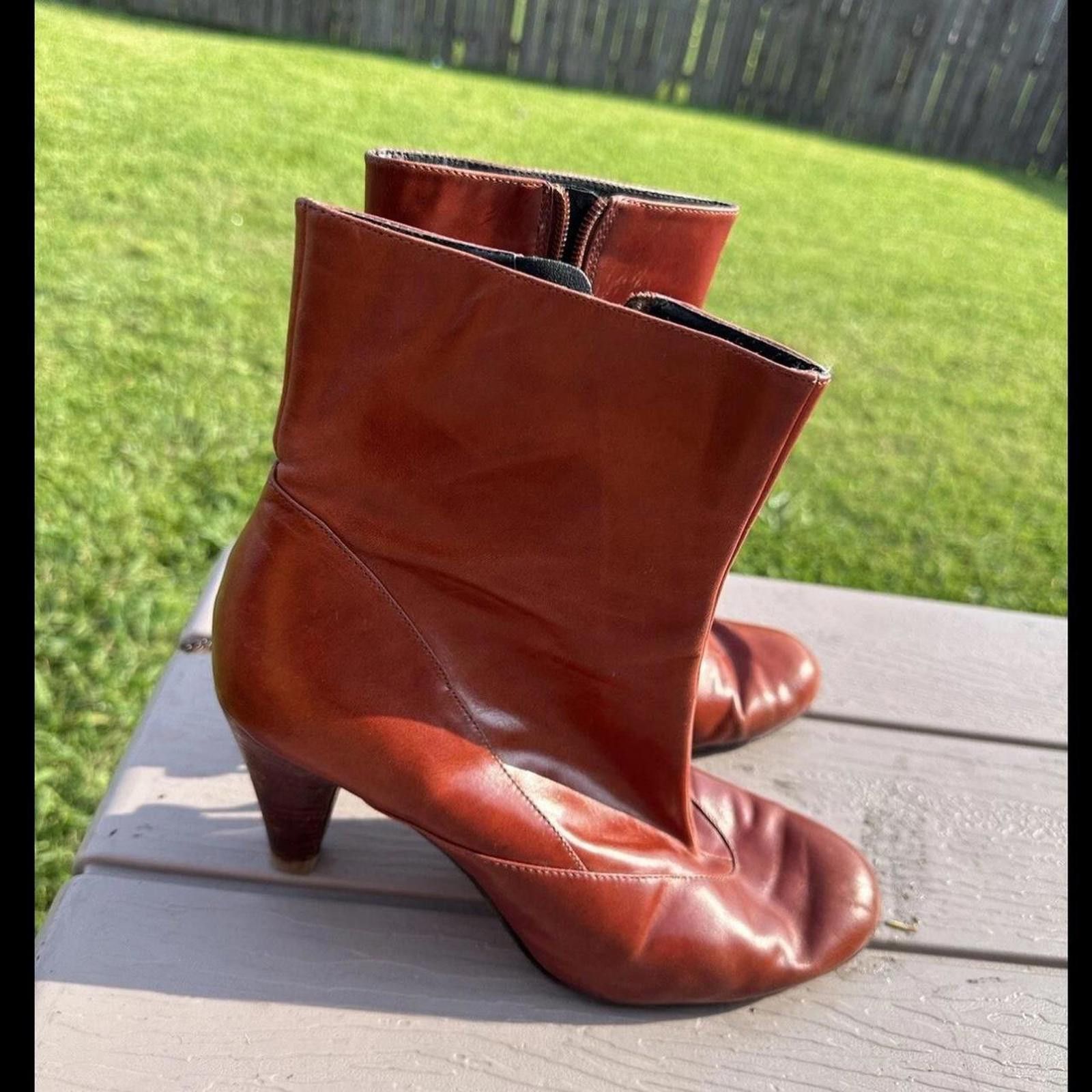 Other Brown leather ankle boots with a vintage vibe boots Size US 8 / IT 38 - 1 Thumbnail