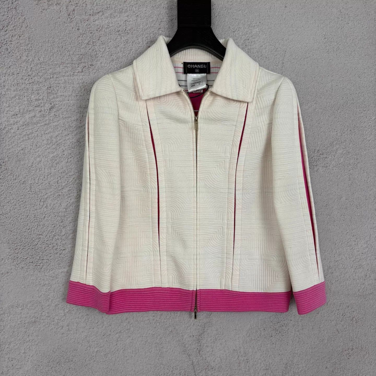Chanel CHANEL Seoul Color Blocked Pink White Dainty Women's Jacket Size XS / US 0-2 / IT 36-38 - 1 Thumbnail