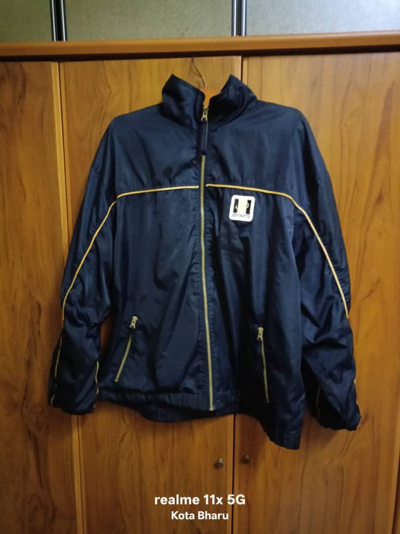 Designer × Vintage John Player Special Sports (JPS) vintage jacket/windbreaker Size US L / EU 52-54 / 3 - 1 Thumbnail
