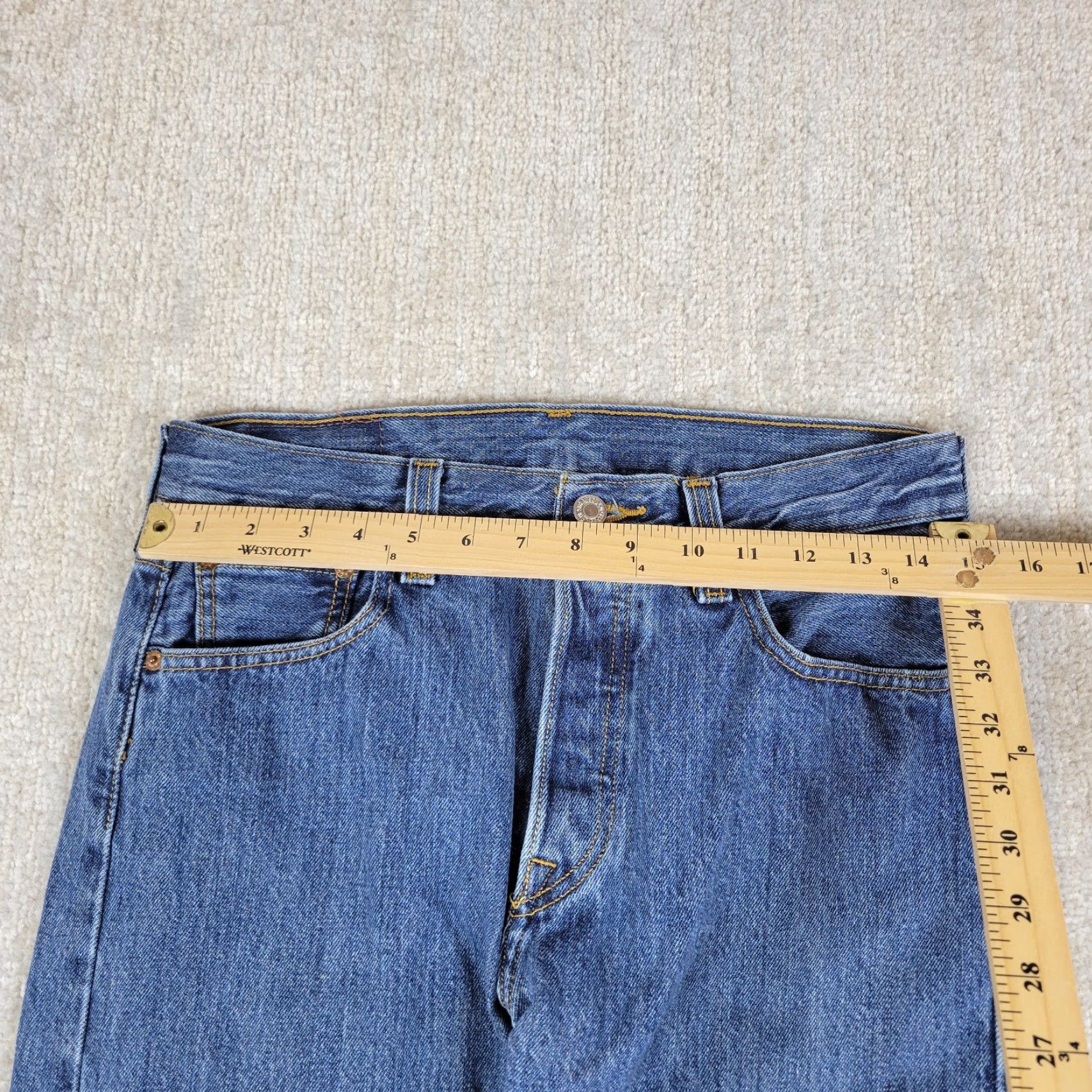Levi's Levis 501 Jeans Mens 30x32 Blue Straight Leg Button Fly Medium Wash Denim Pants Jeans Size US 30 / EU 46 - 4 Thumbnail