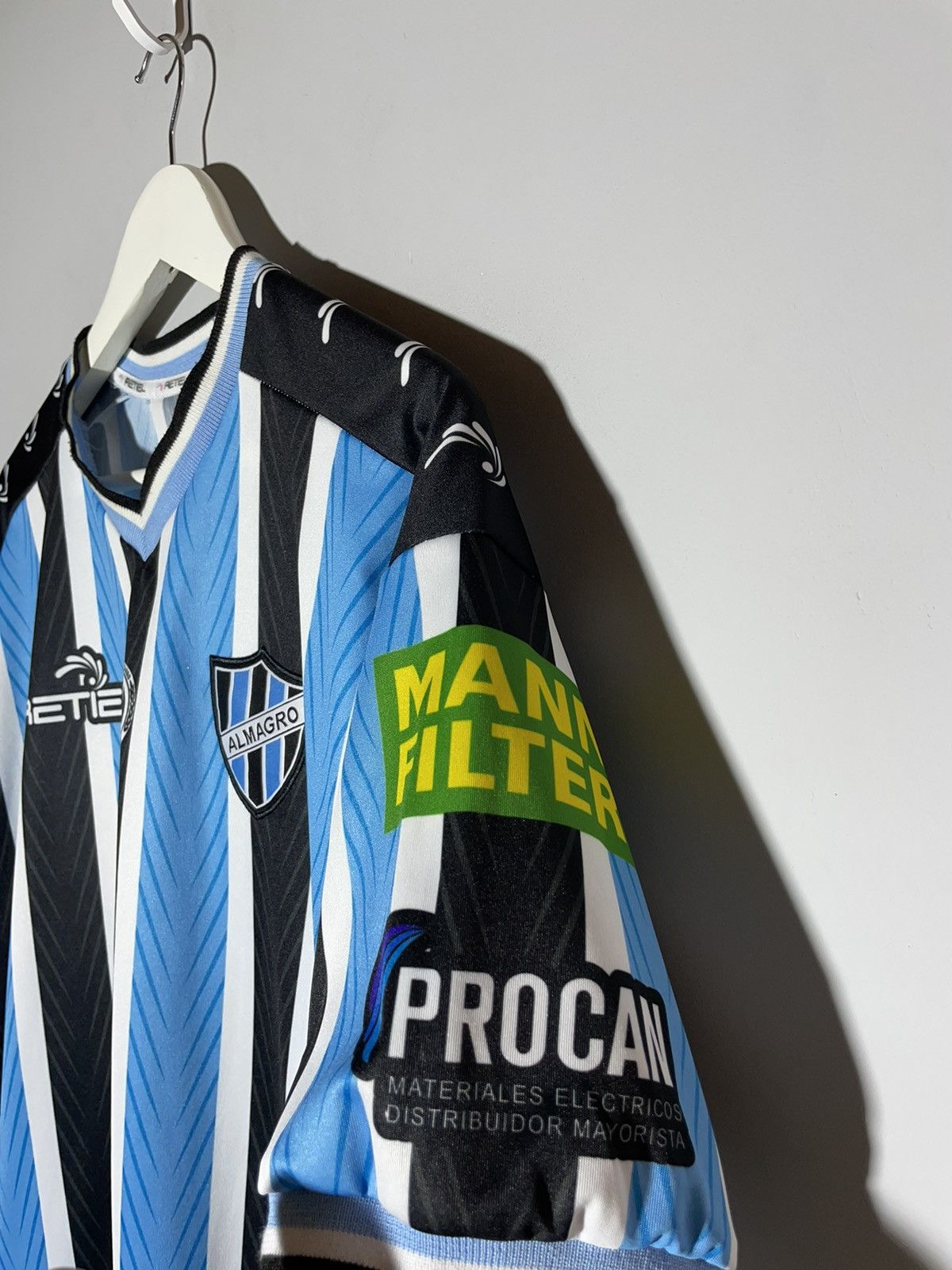 Other Club Almagro 2021 Home Y2k Streetwear Football Shirt Size US XL / EU 56 / 4 - 7 Thumbnail