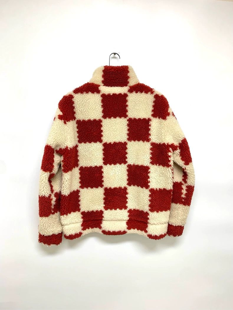 Louis Vuitton Louis Vuitton White and red checkerboard teddy jacket 2501- Size US XL / EU 56 / 4 - 2 Thumbnail