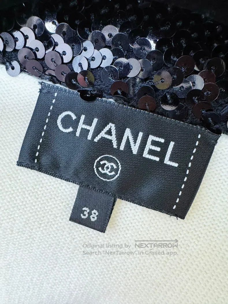 Chanel Chanel 23C white cashmere black sequin lapel knitted long- Size XS / US 0-2 / IT 36-38 - 6 Thumbnail