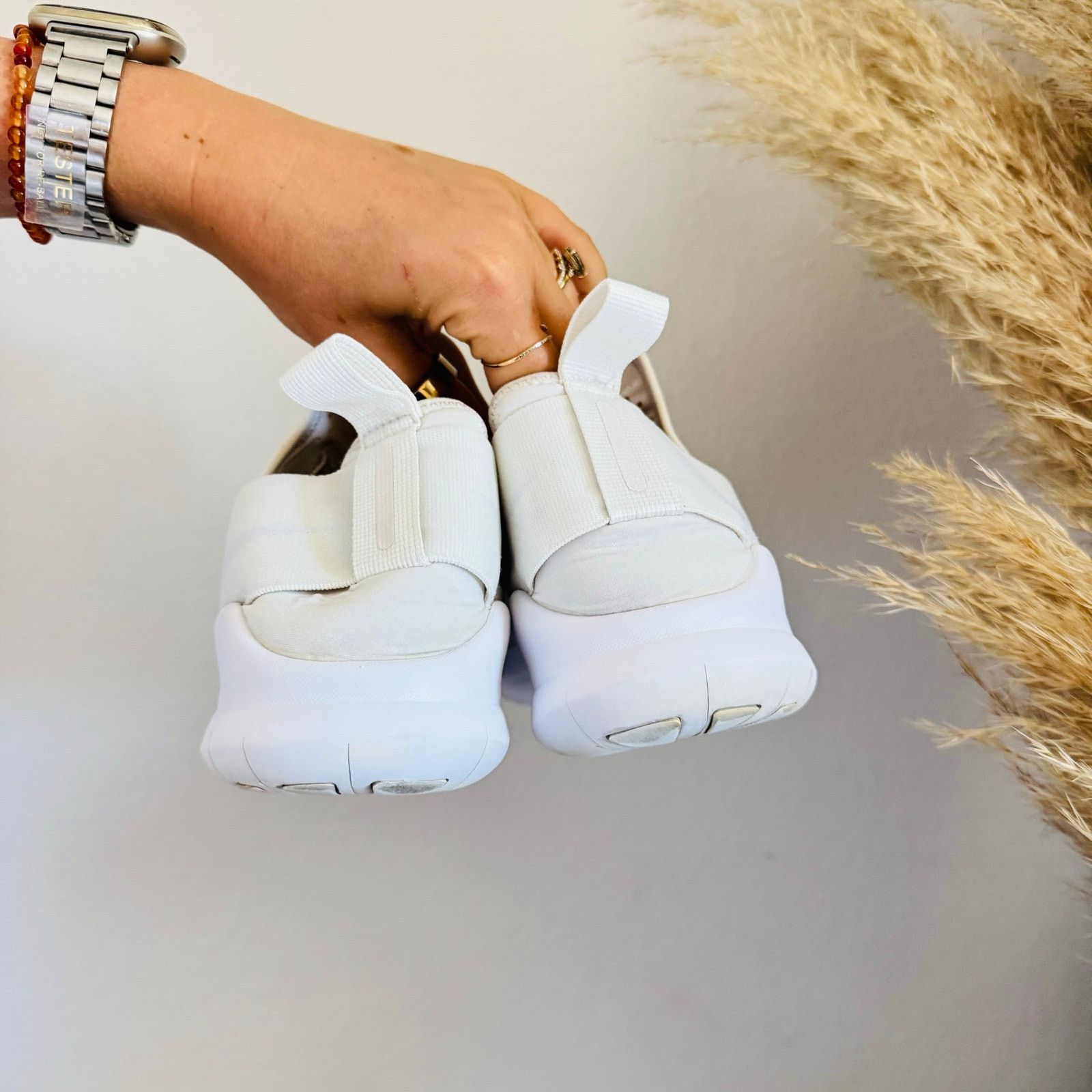 Nike NIKE White Free Rn CMTR 2018 Toggle Running Shoes Sneakers 9 Size US 9 / IT 39 - 6 Thumbnail