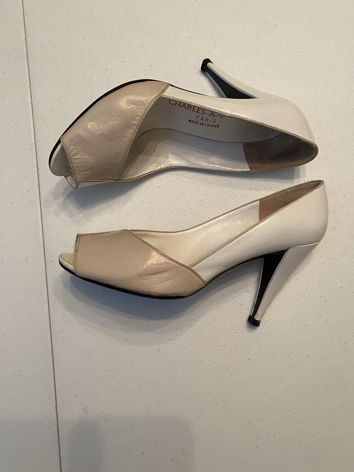 Charles Jourdan Charles Jourdan Paris 🇫🇷 Contrast Leather Peep Toe Heels 6 B Size US 6.5 / IT 36.5 - 6 Thumbnail