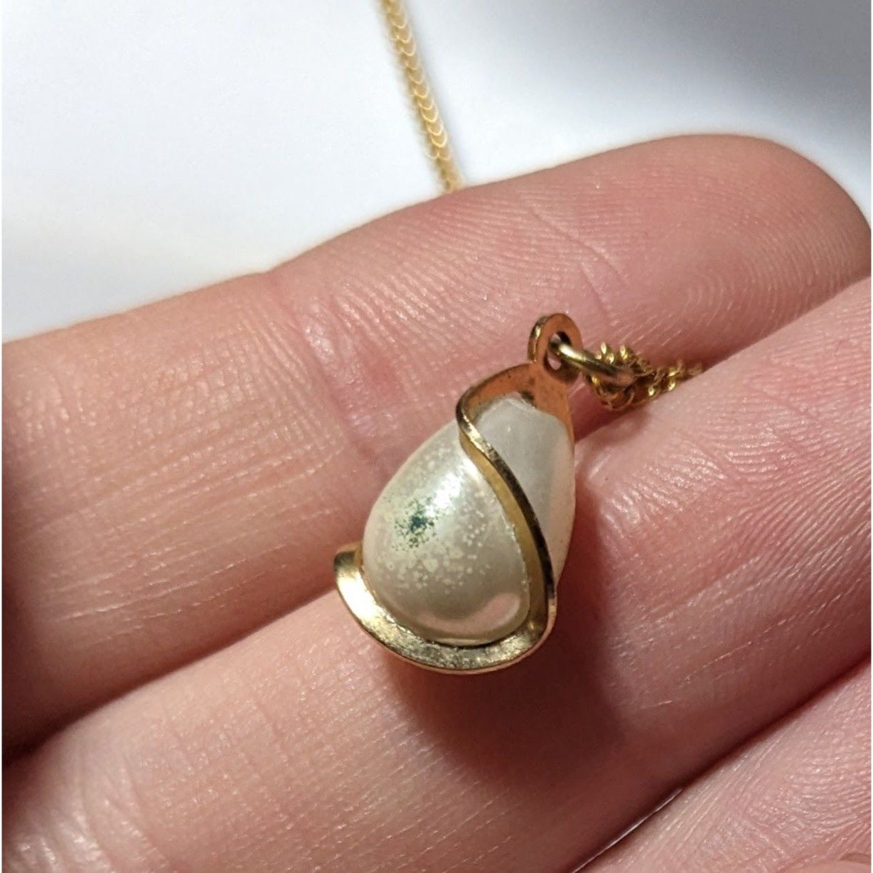 Other Elegant Swirl Wrapped Pearl Pendant Necklace Size ONE SIZE - 13 Thumbnail