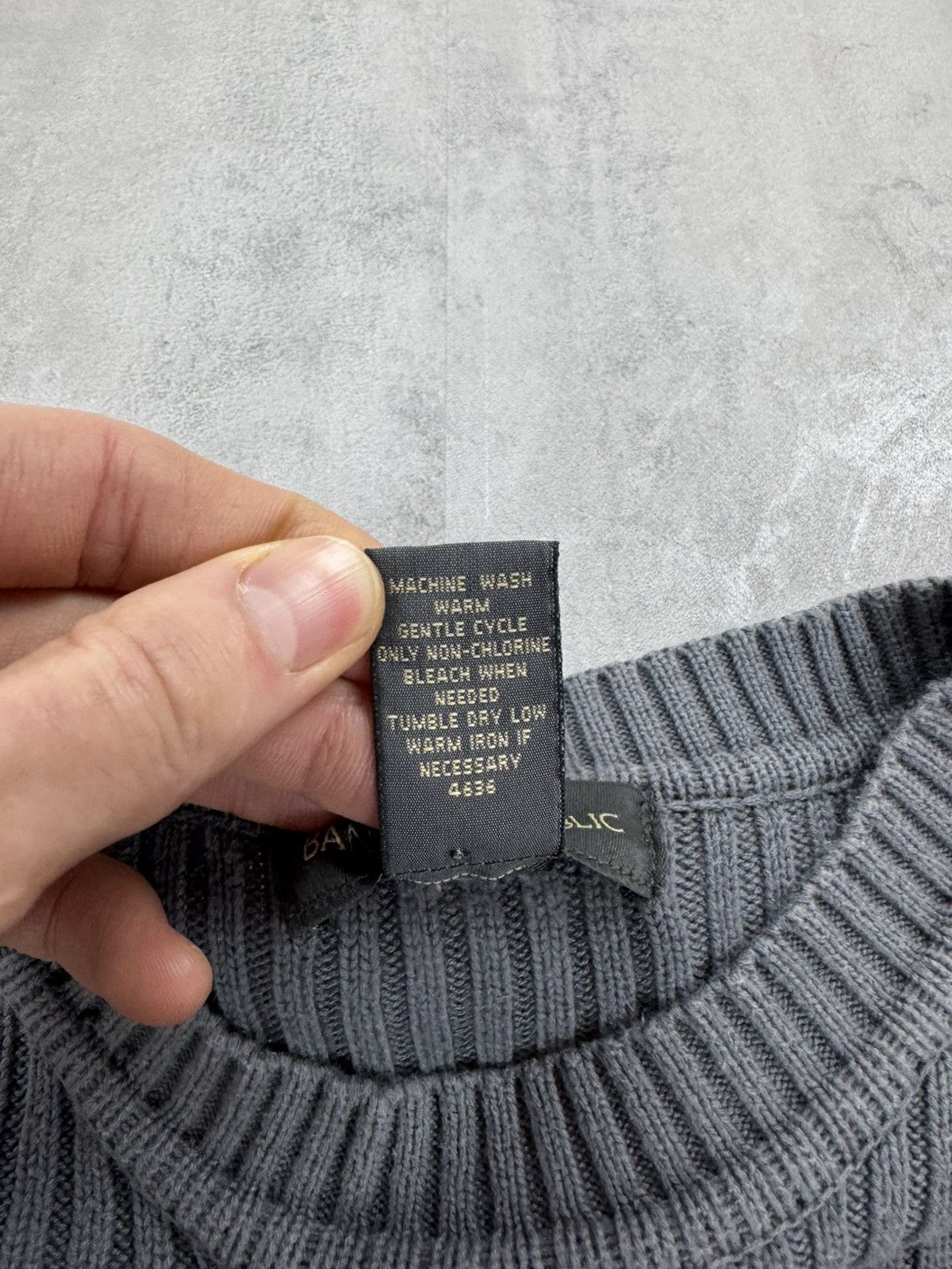 Banana Republic Banana Republic Ribbed sweater avant garde Mens size L-XL Size US XL / EU 56 / 4 - 11 Thumbnail