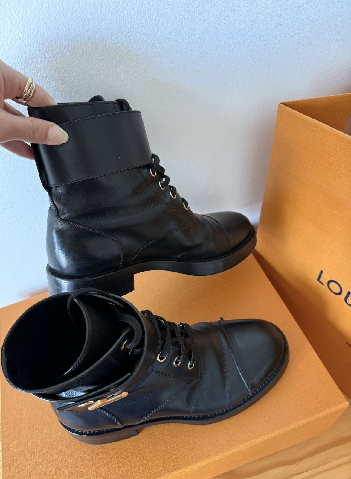 Louis Vuitton Louis Vuitton Wonderland shoes Size US 6.5 / IT 36.5 - 6 Thumbnail