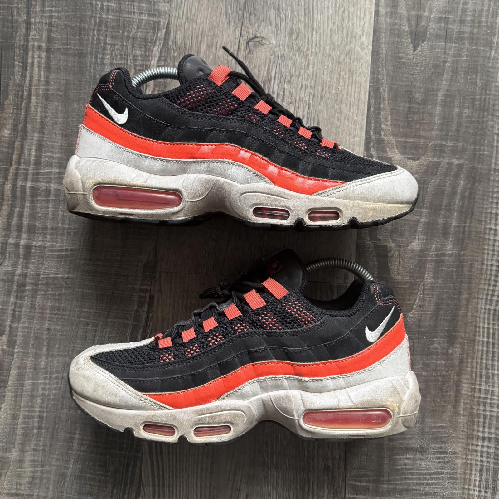 Nike NIKE • Air Max '95 "Baltimore Away" (8M) Size US 8 / EU 41 - 2 Thumbnail