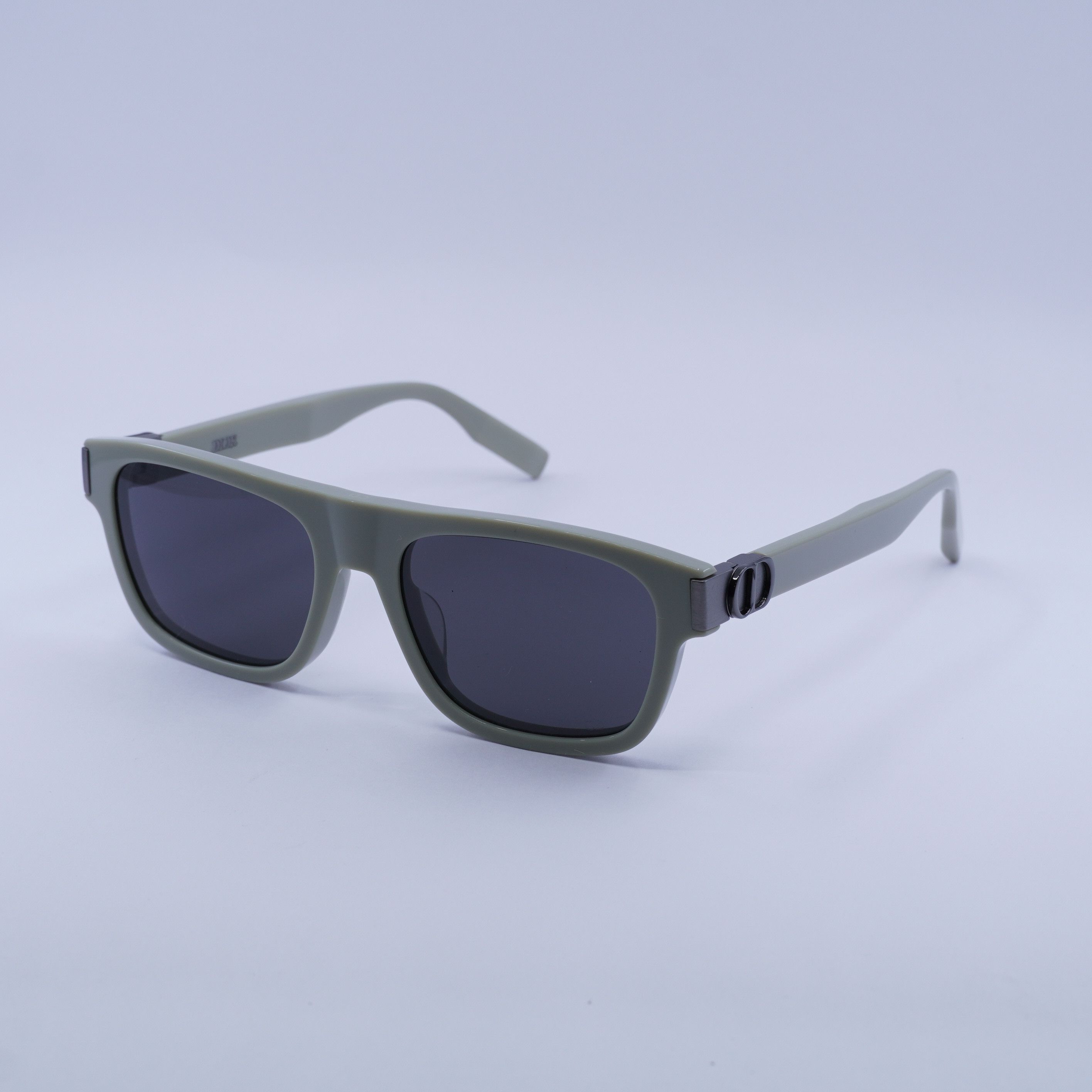 Dior Dior CD ICON S3F 78A0 Sunglasses Grey Square Frame Size ONE SIZE - 8 Thumbnail