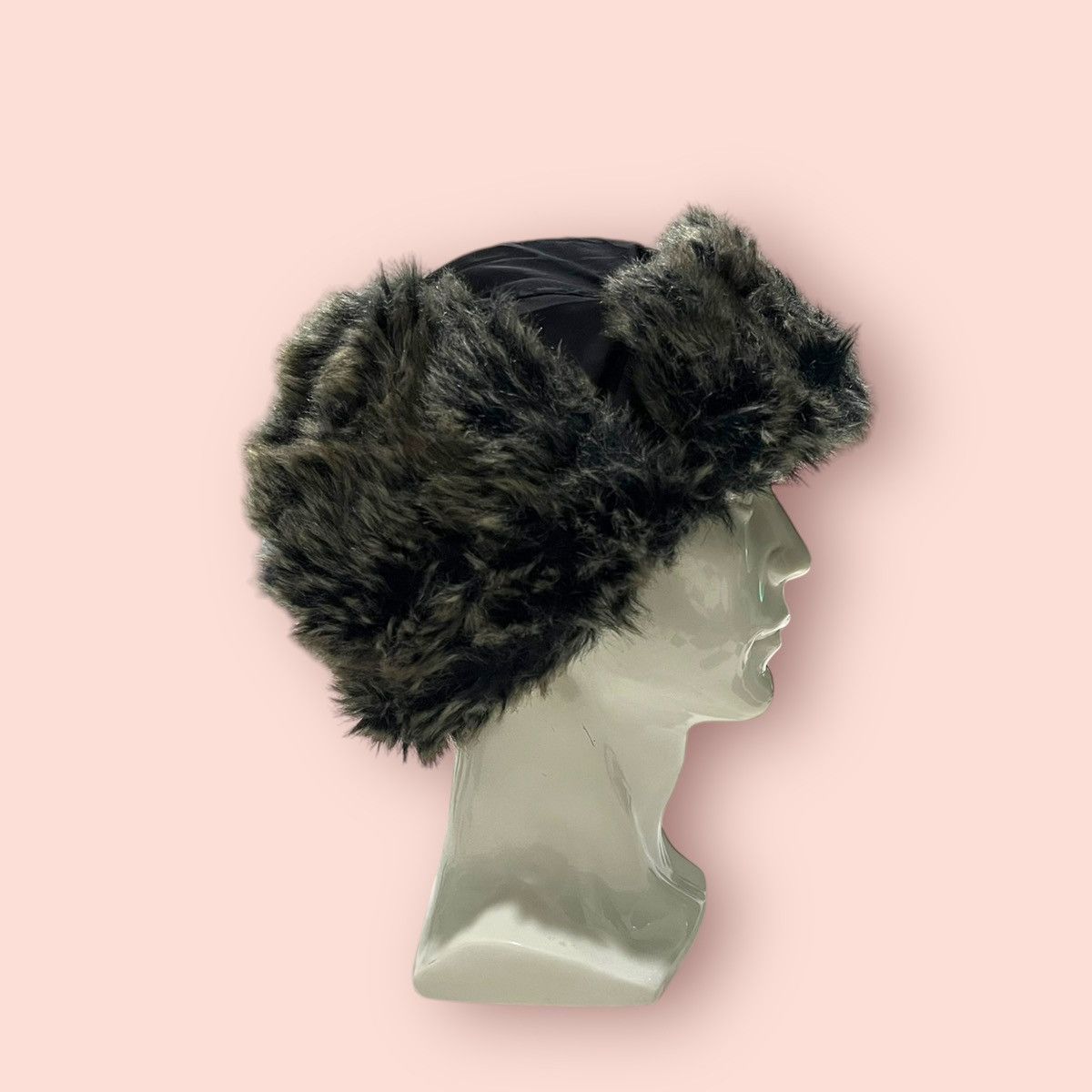 H&M × Vintage VINTAGE H&M FUR TRAPPER HAT ALT BEANIE Size ONE SIZE - 21 Thumbnail