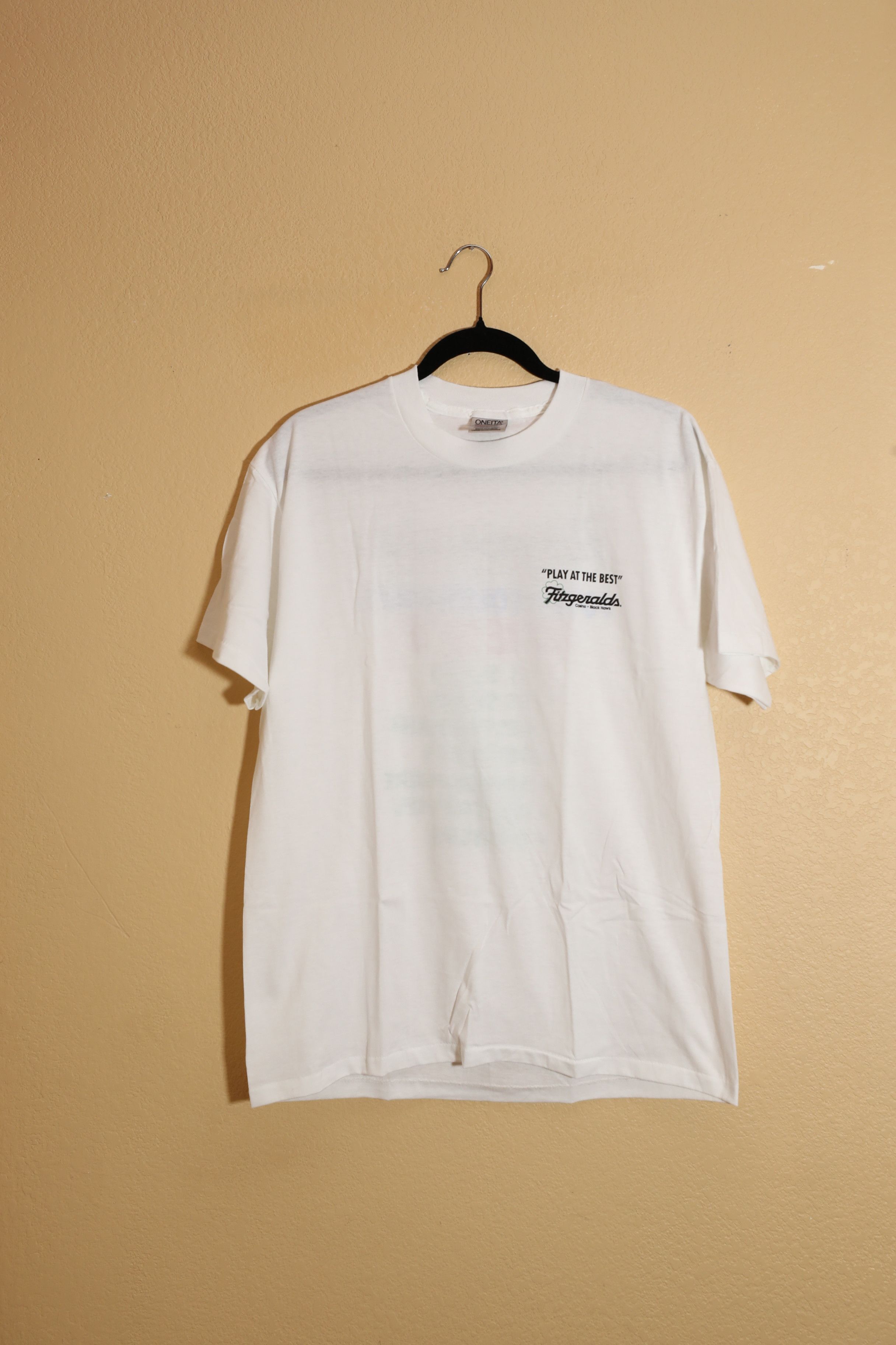 Vintage Fitzgeralds Casino "Play at the Best" Single Stitch Tee (L) Size US L / EU 52-54 / 3 - 1 Thumbnail