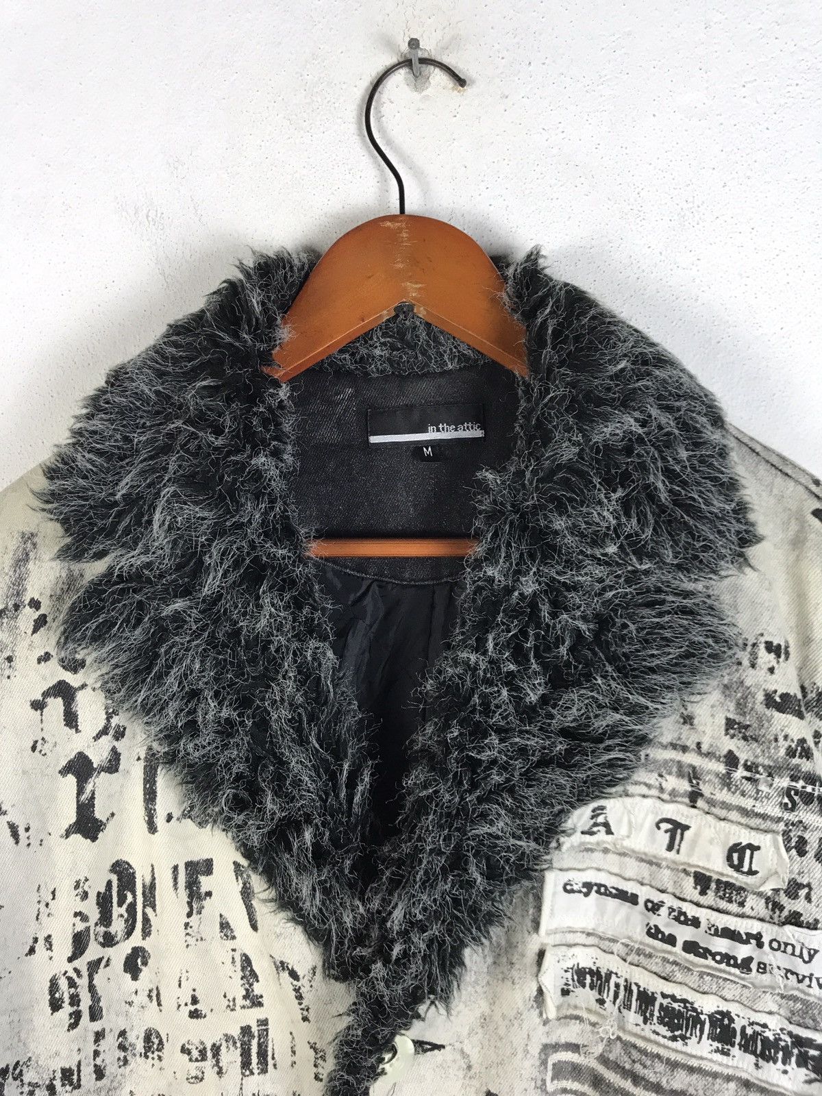 In The Attic IN THE ATTIC Punk Grunge Distressed Graffiti Faux Fur Jacket Size US M / EU 48-50 / 2 - 7 Thumbnail