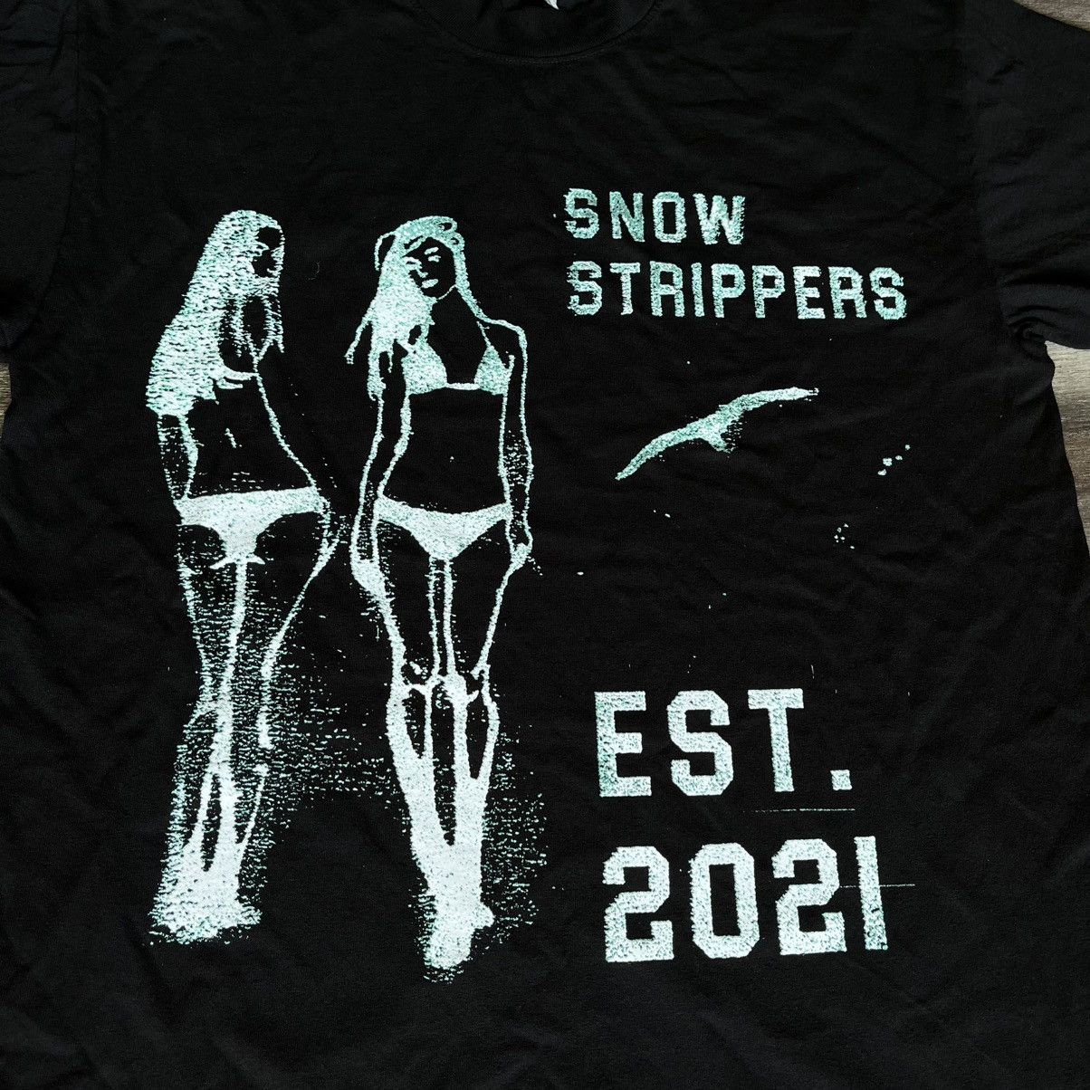Online Ceramics Snow Strippers Twerk Team Fall World Tour 2024 Girl Logo Tee Size US M / EU 48-50 / 2 - 3 Thumbnail