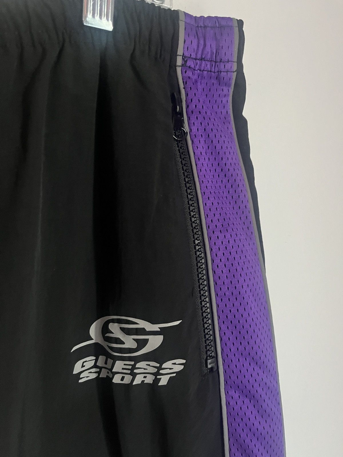 Guess NWT Guess Retro Black Purple Track Pants L Size US 36 / EU 52 - 3 Thumbnail