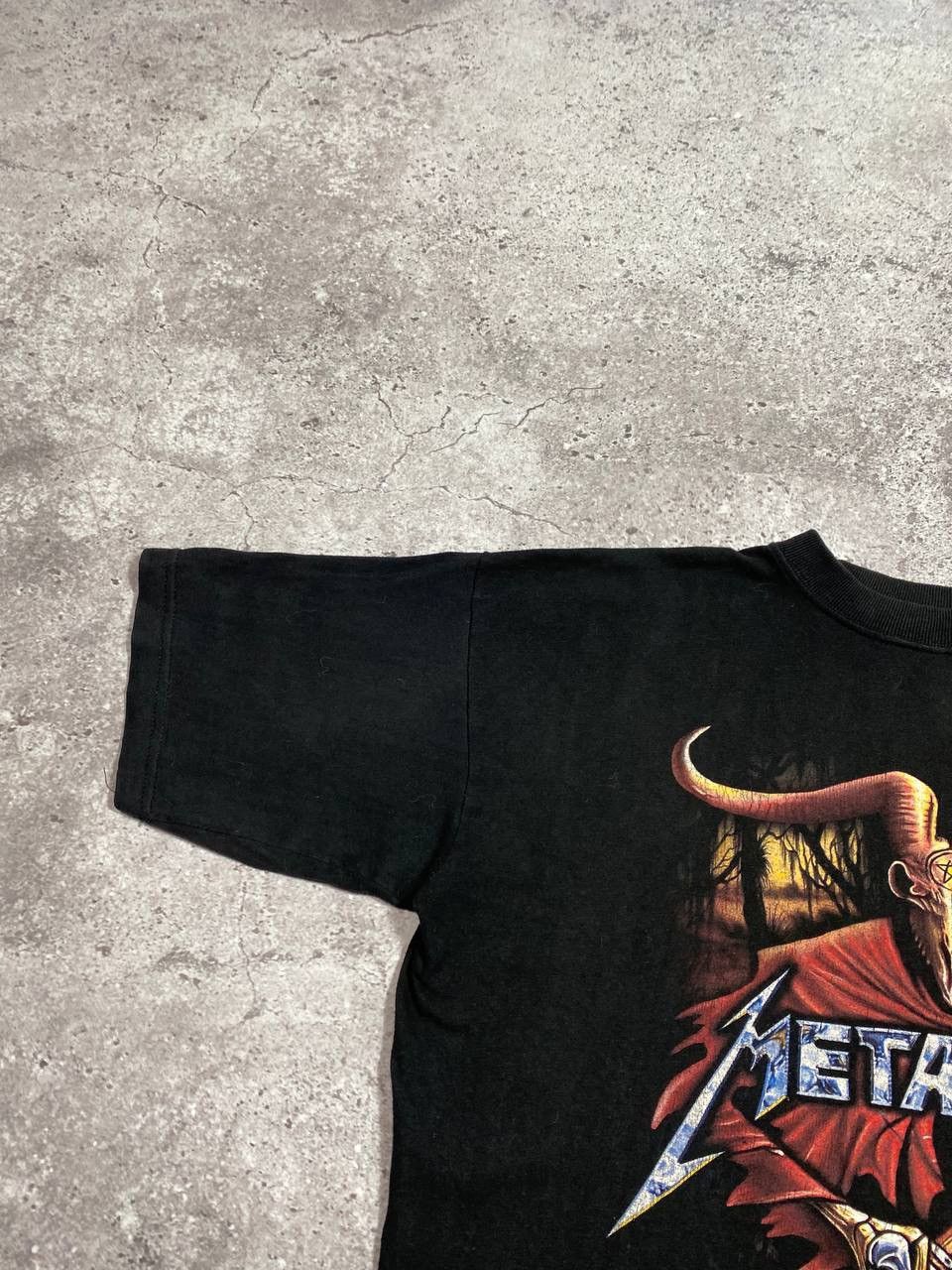 Band Tees 90s Metalicca Vintage Rock Band Croped T Shirt Size US M / EU 48-50 / 2 - 3 Thumbnail
