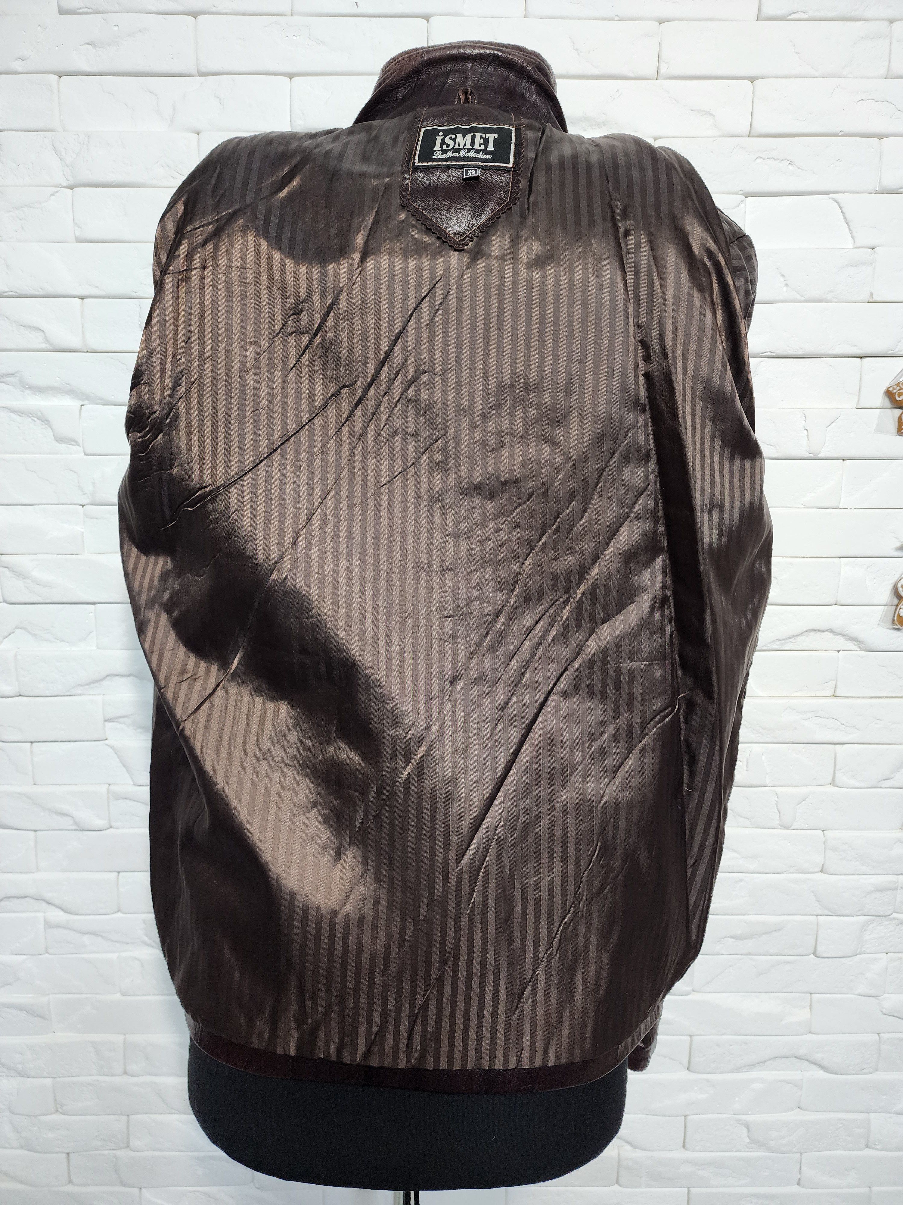 Uniqlo Men's Brown Genuine Leather Jacket: Size US L / EU 52-54 / 3 - 7 Thumbnail