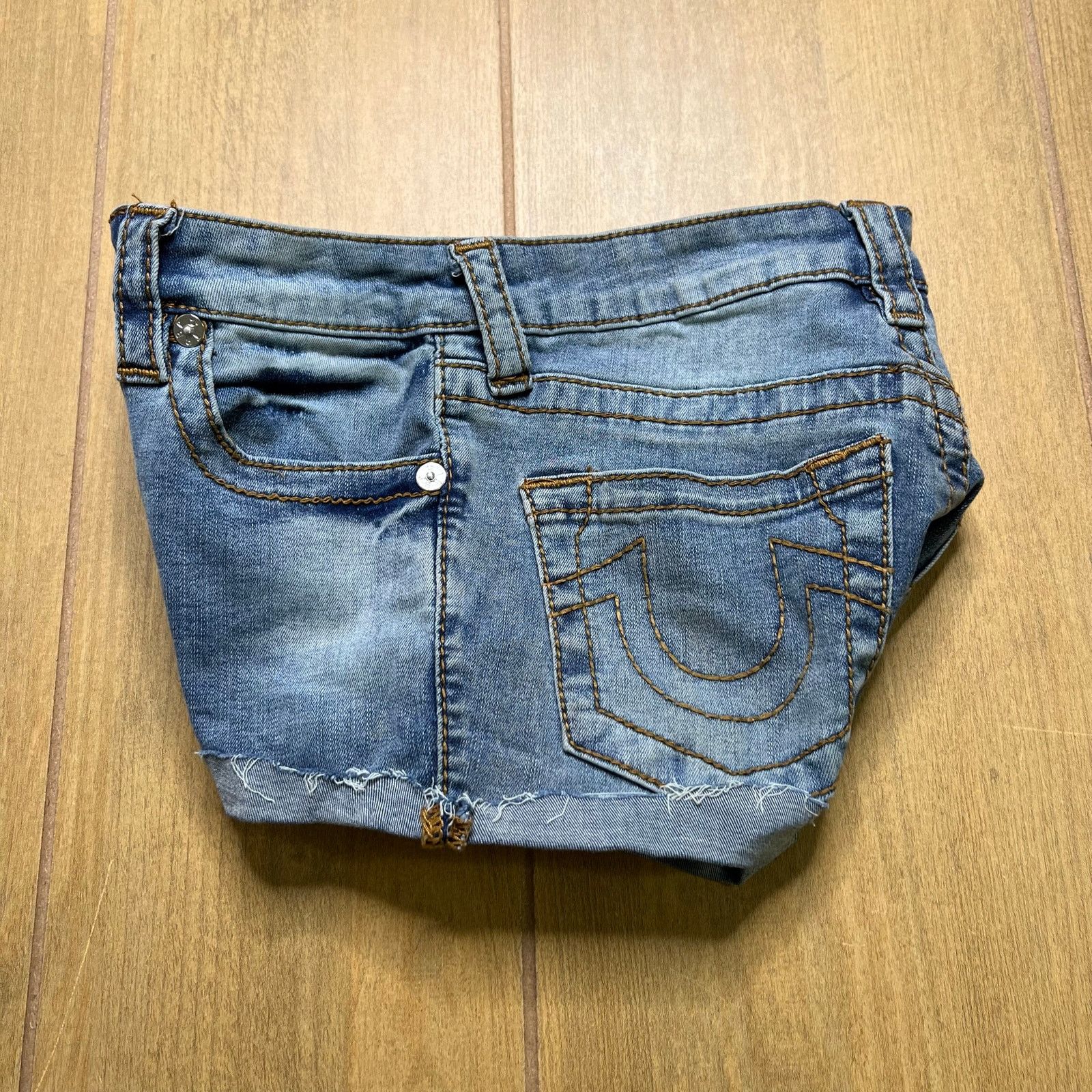 True Religion True Religion Becca Denim Shorts Womens Sz 26 Cutoff Y2K Size US 26 / EU 42 - 5 Thumbnail
