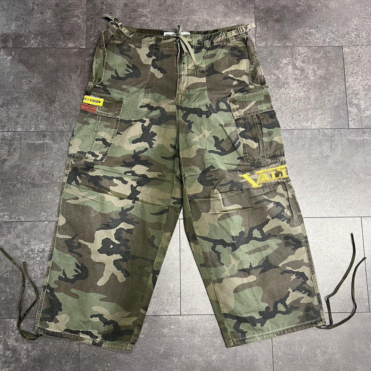 Vale Vale Forever VA-1 Camo Cargos Green/Camo Size US 36 / EU 52 - 1 Thumbnail