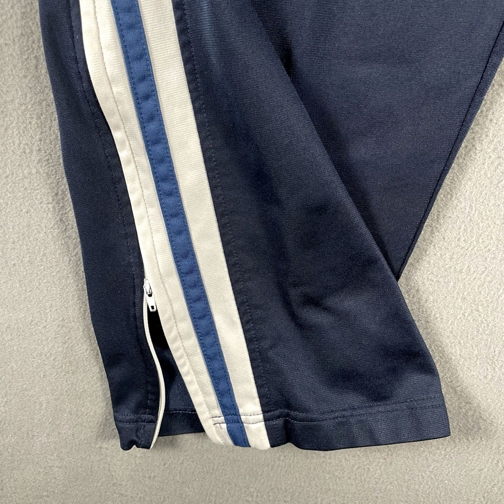 Nike VINTAGE Nike Track Pants Men XL Navy Blue Striped Ankle Zip Pockets Elastic Waist Athletic Joggers Size US 36 / EU 52 - 4 Thumbnail