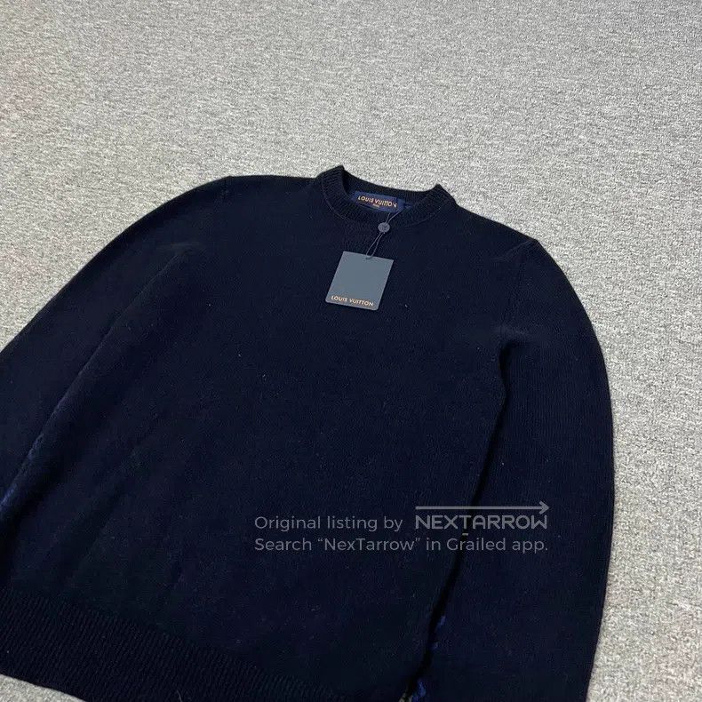 Louis Vuitton Louis Vuitton Cashmere sweater with full print on the back Size US XS / EU 42 / 0 - 3 Thumbnail