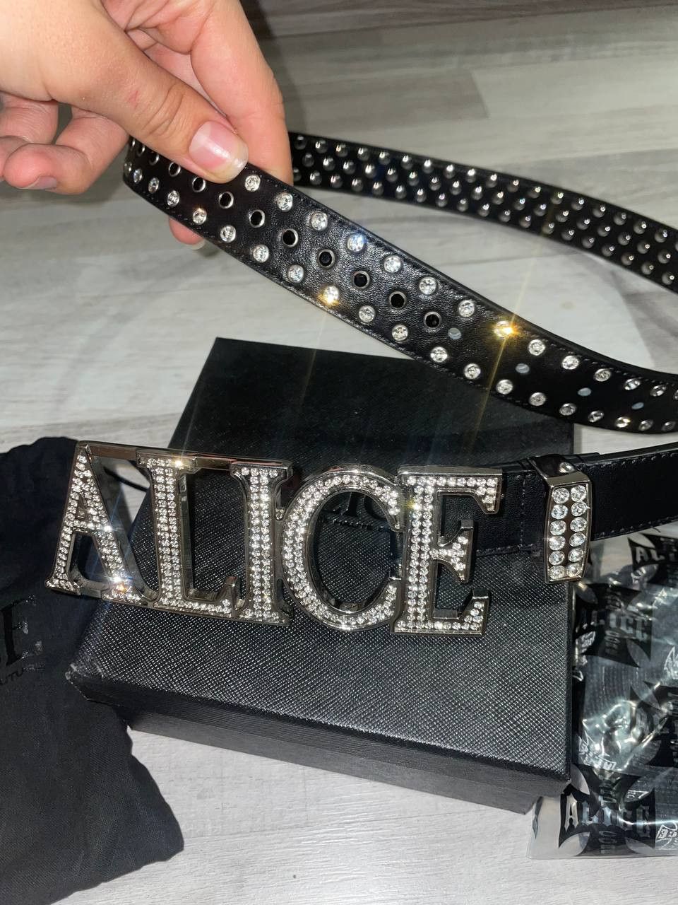 ALICE HOLLYWOOD ベルト　シルバー ALICE HOLLYWOOD ベルト シルバー ALICE HOLLYWOOD アリス