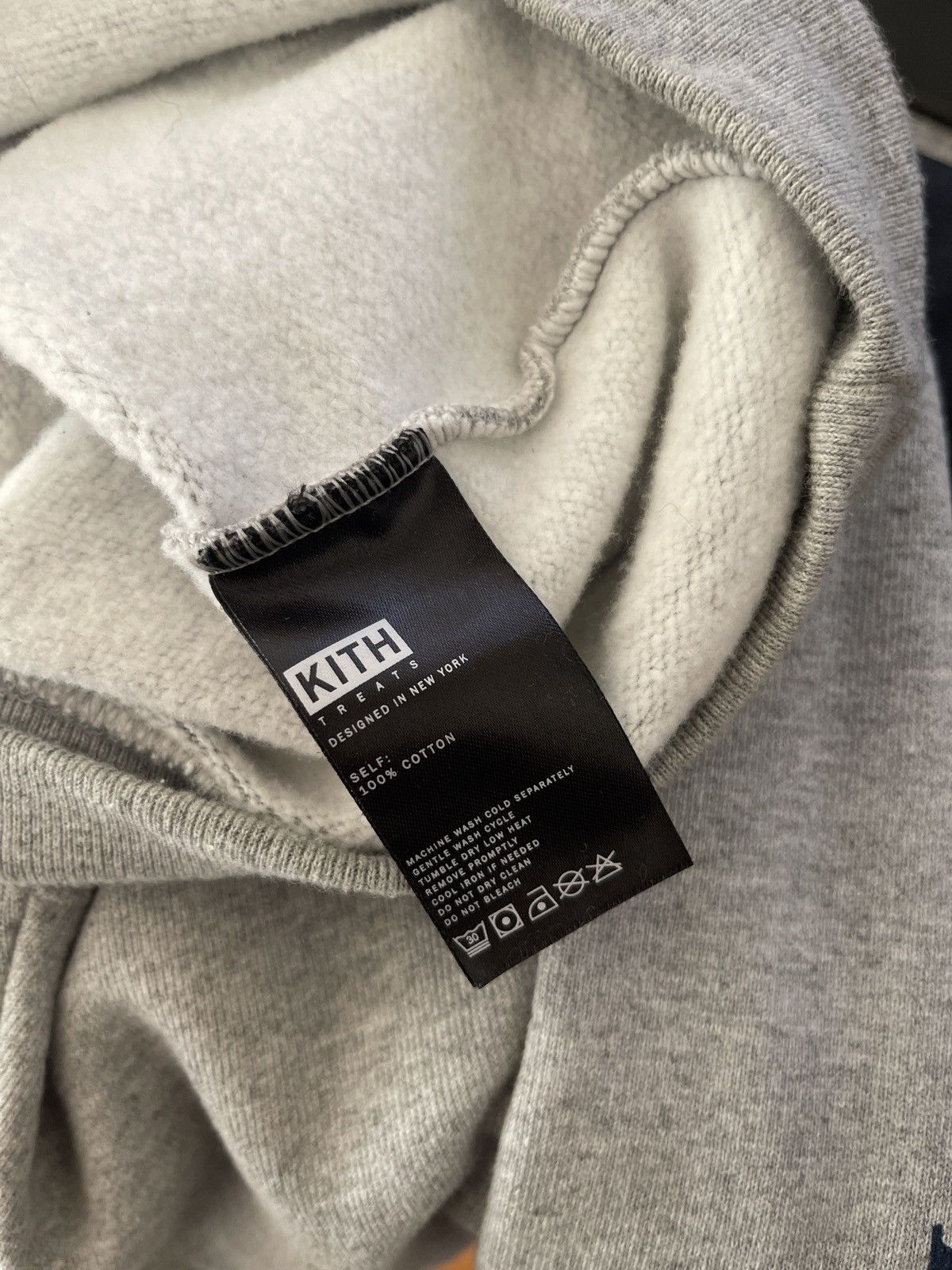 Kith × Ronnie Fieg Kith Youth Will Rise Election Day Hoodie (M) Size US M / EU 48-50 / 2 - 4 Thumbnail