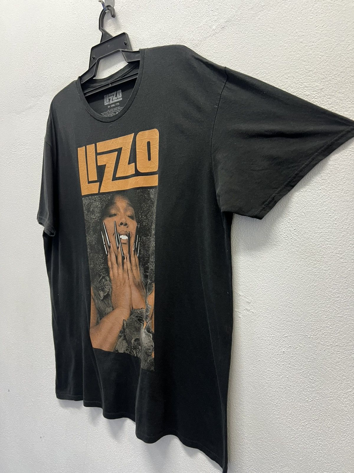 Rap Tees × Vintage VINTAGE AMERICAN SINGER AND RAPPER LIZZO SHIRT Size US XXL / EU 58 / 5 - 4 Thumbnail