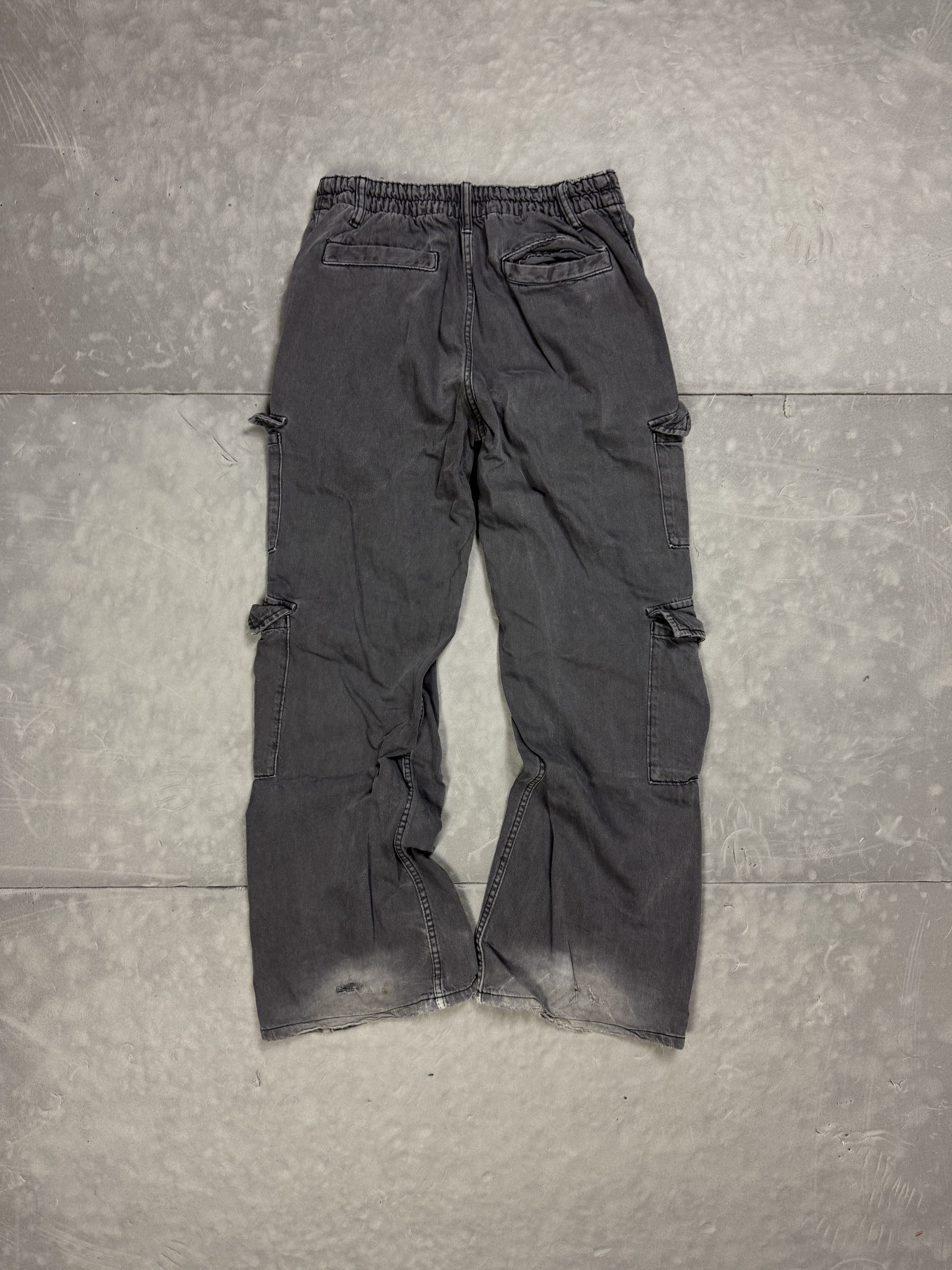 Bershka Bershka oversized distressed cargo denim jeans, retro Y2K Size 25" / US 0 / IT 36 - 2 Thumbnail