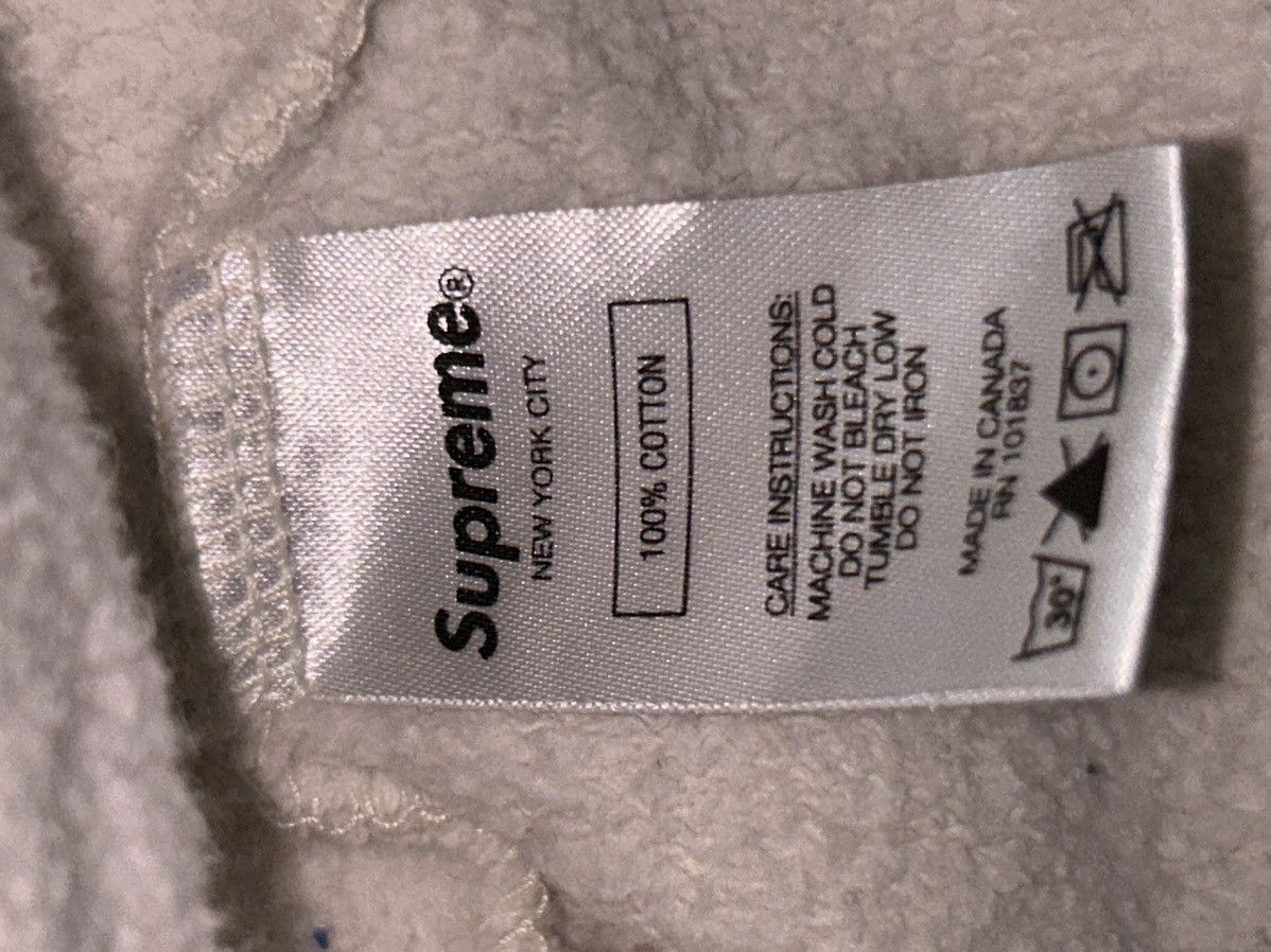 Supreme Supreme Cutout Logo Crewneck Sweatshirt SS20 size XL Size US XL / EU 56 / 4 - 6 Thumbnail