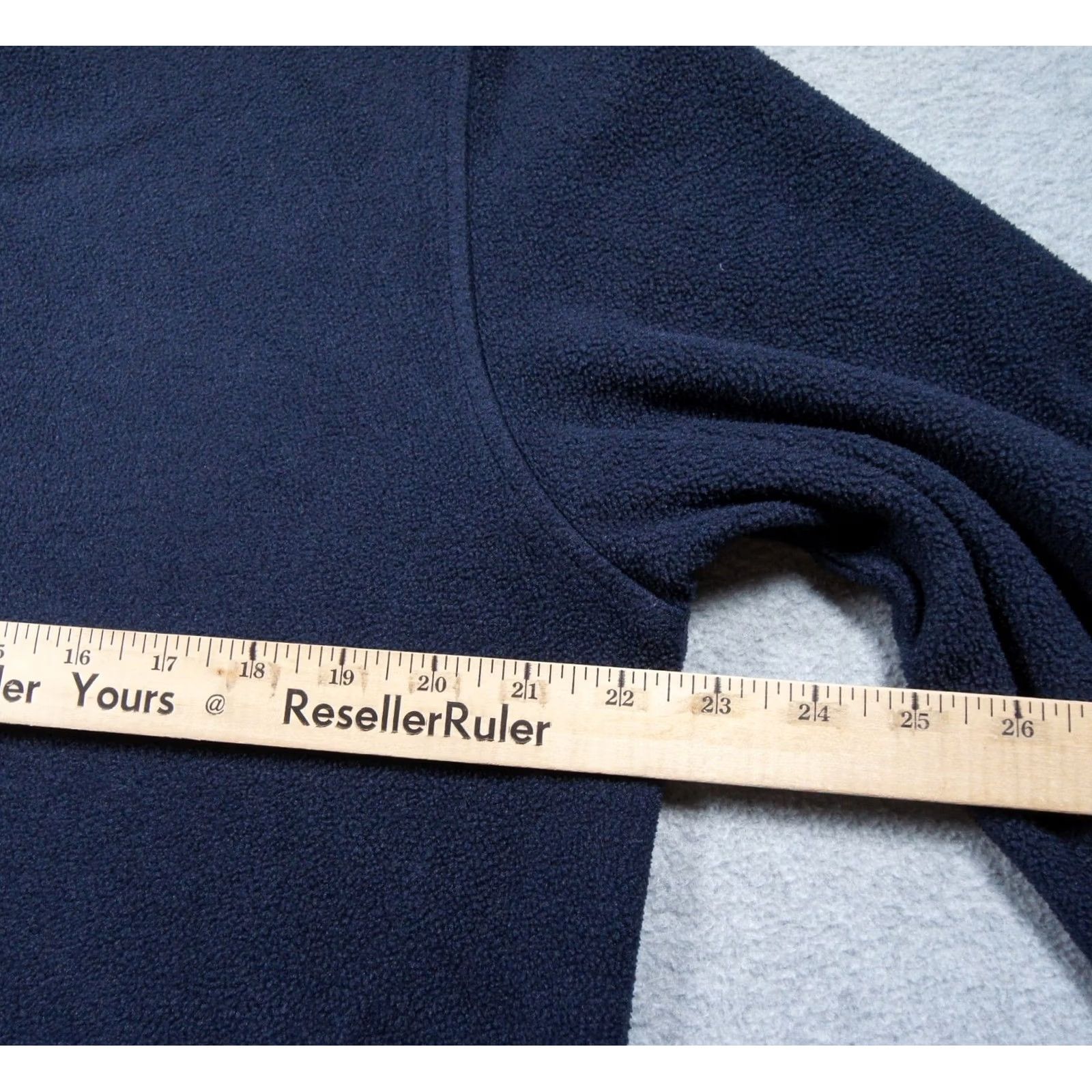 Vineyard Vines Vineyard Vines Sweater Mens Medium Blue Fleece Quarter Zip Pullover Lightweight Shirt Mens Blue Pullover 1/4 Zip Vintage: No Size US M / EU 48-50 / 2 - 7 Thumbnail