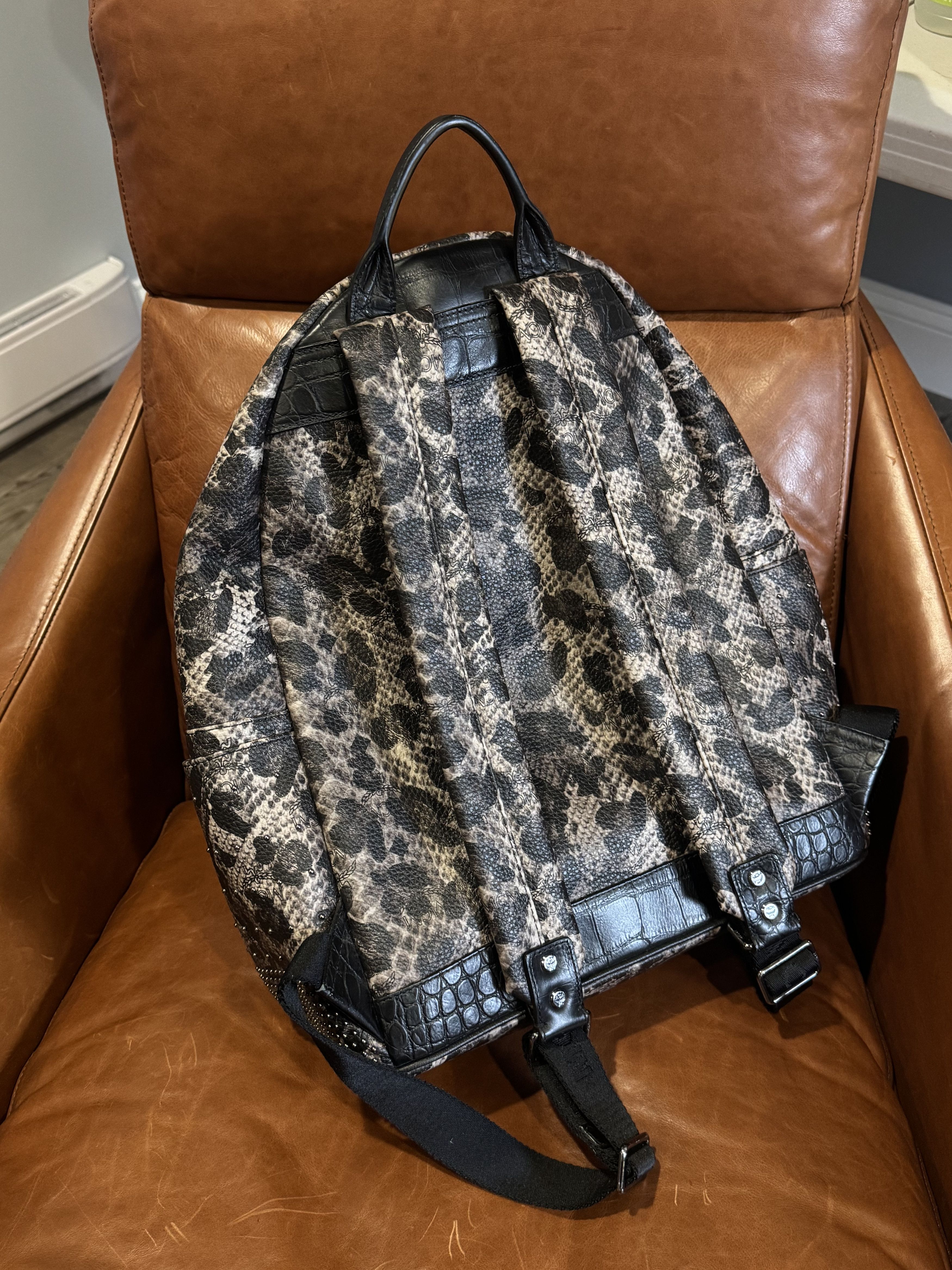 MCM MCM Studded Snake Print Backpack Size ONE SIZE - 2 Thumbnail