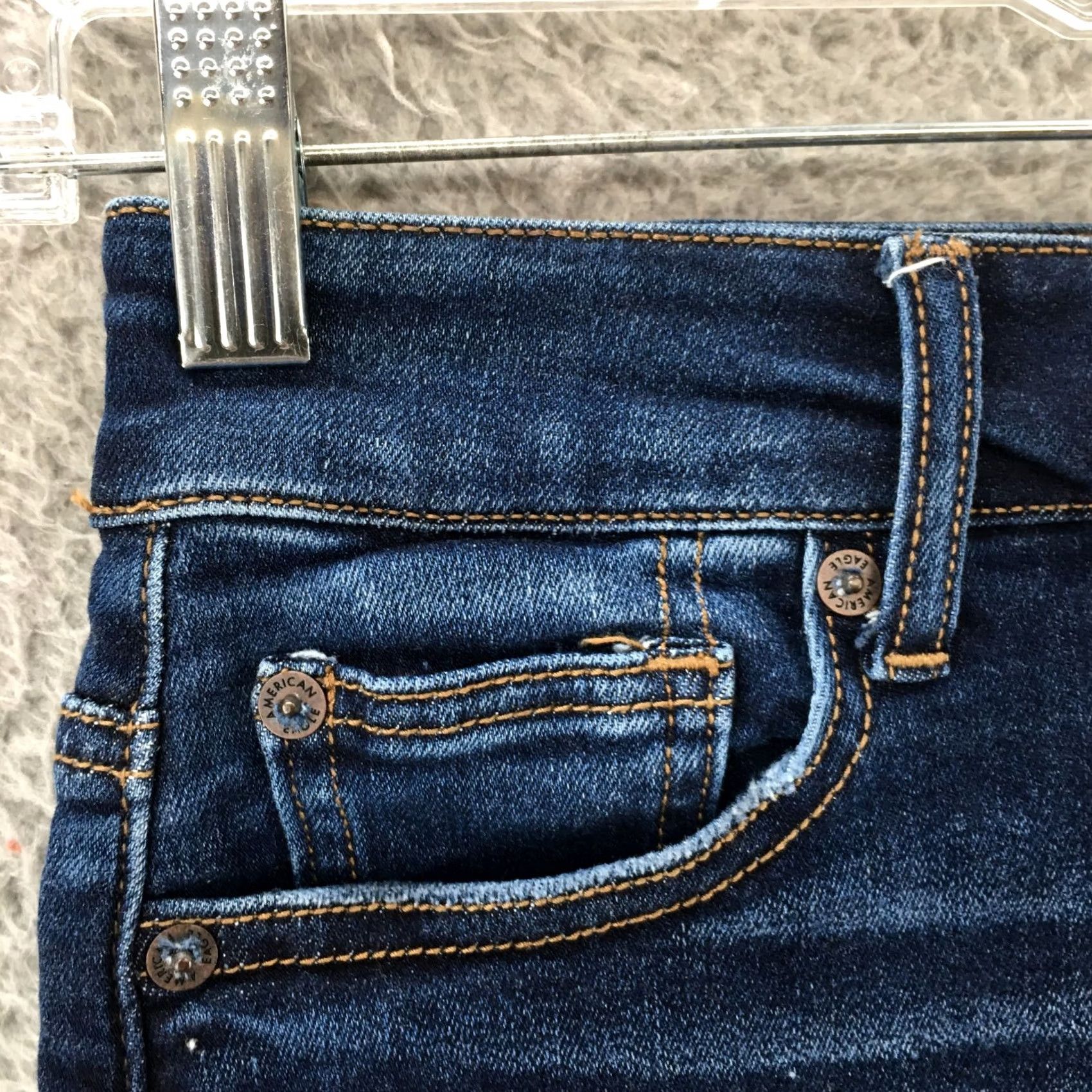 American Eagle Outfitters American Eagle Outfitters Mini Skirt Womens 00 Blue Dark Wash Denim Zip Pocket Pockets Comfort Classic 90s Style? Size 24" / US 00 / IT 34 - 2 Thumbnail