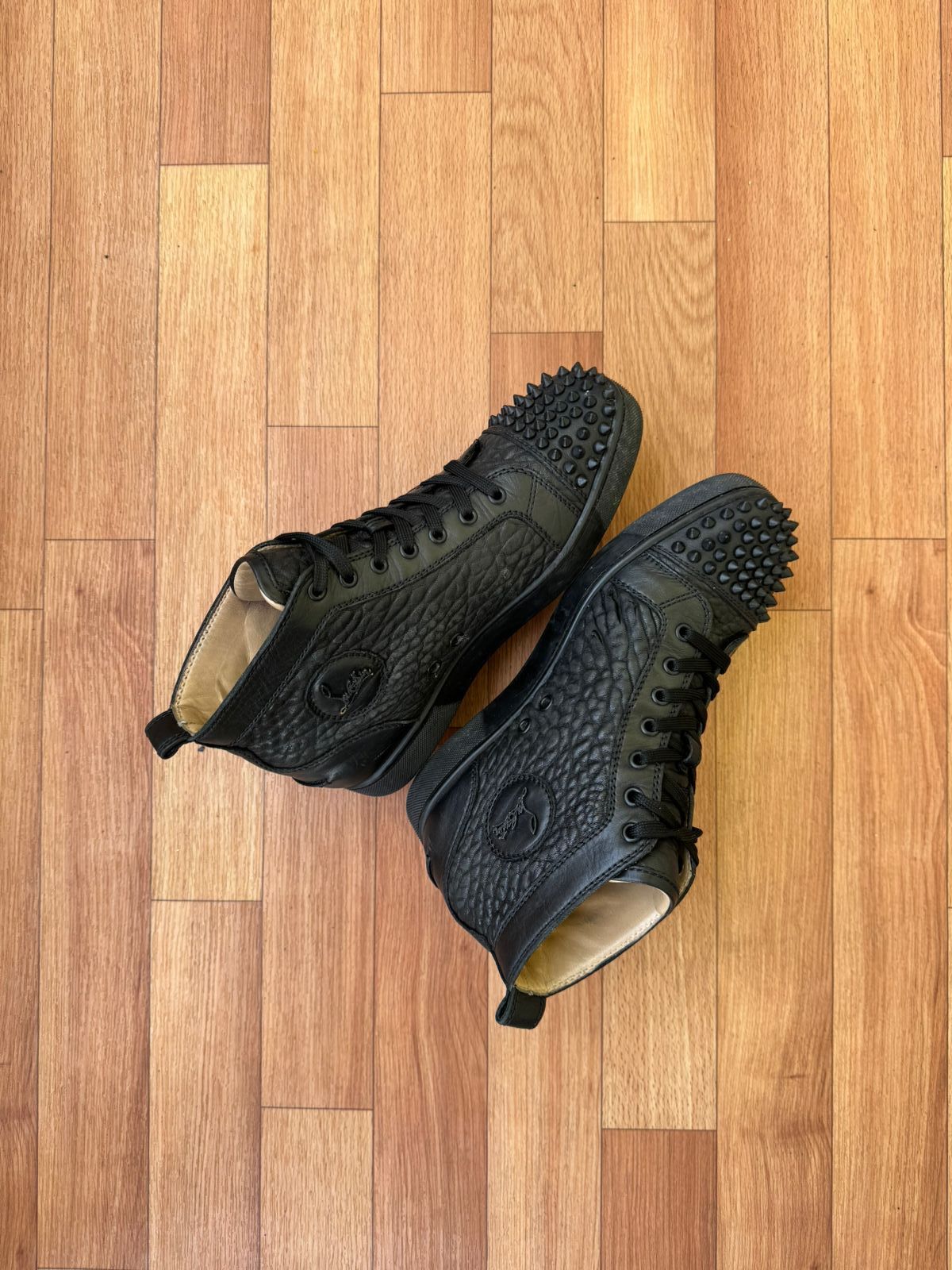 Christian Louboutin Christian louboutin black Matte spikes Sneakers Size US 7 / EU 40 - 7 Thumbnail