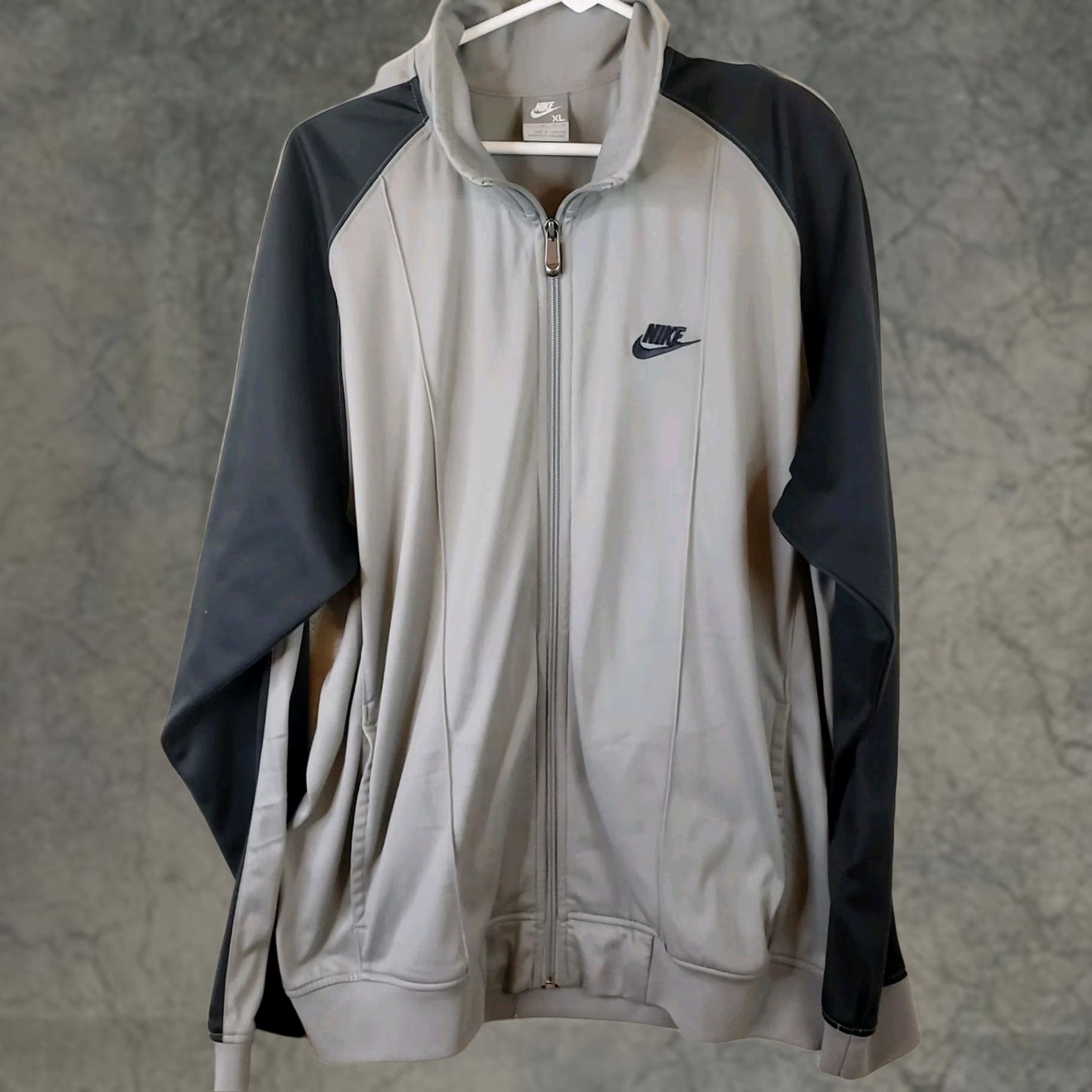 Nike Nike Dri-fit Track Jacket Mens XL Black Gray Full Zip Long Sleeve Mock Neck Size US XL / EU 56 / 4 - 1 Thumbnail