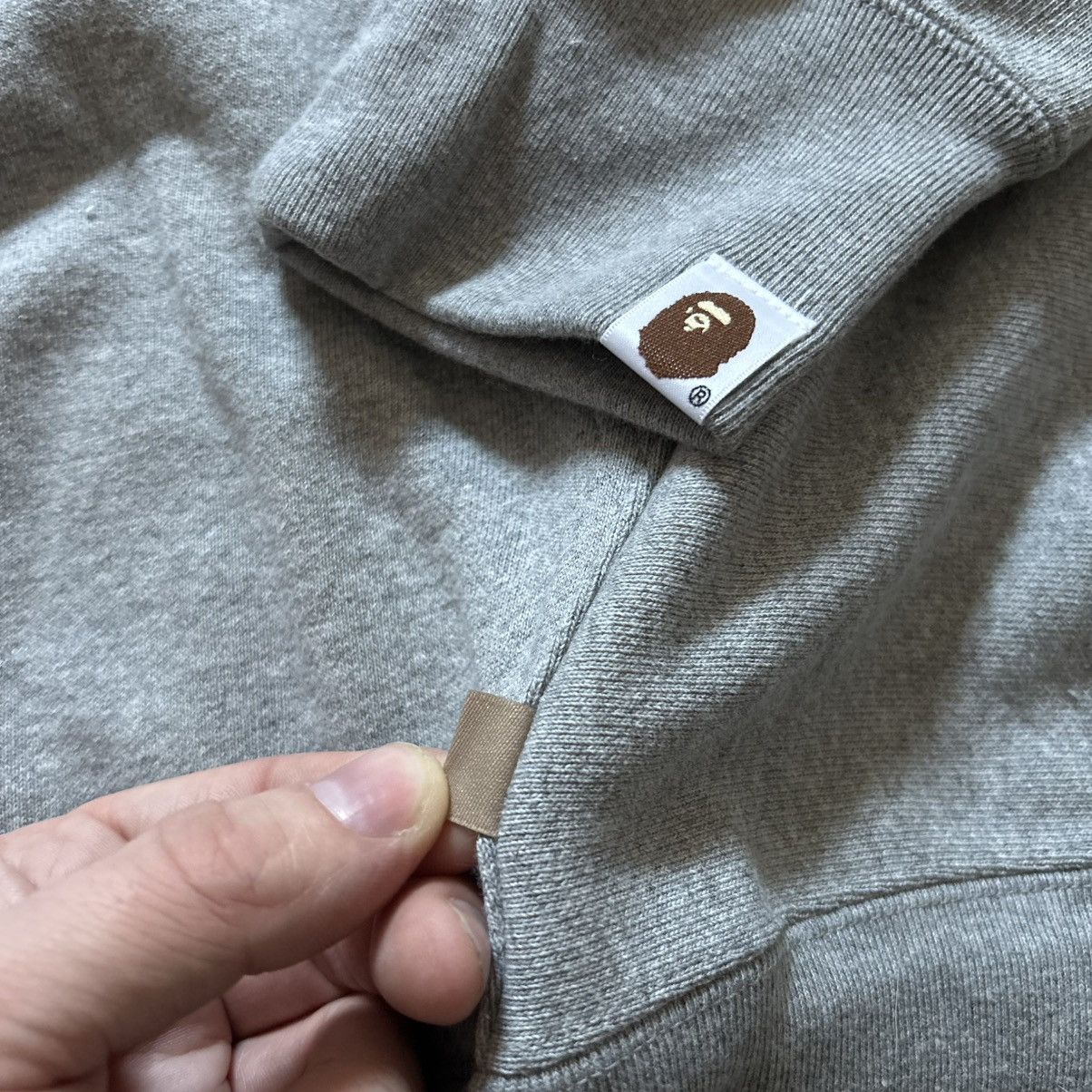 Bape × JJJJound 2XL “A TASTEFUL APE” RELAXED FiT COLLEGE LOGO HOODiE NiGO Size US XXL / EU 58 / 5 - 7 Thumbnail